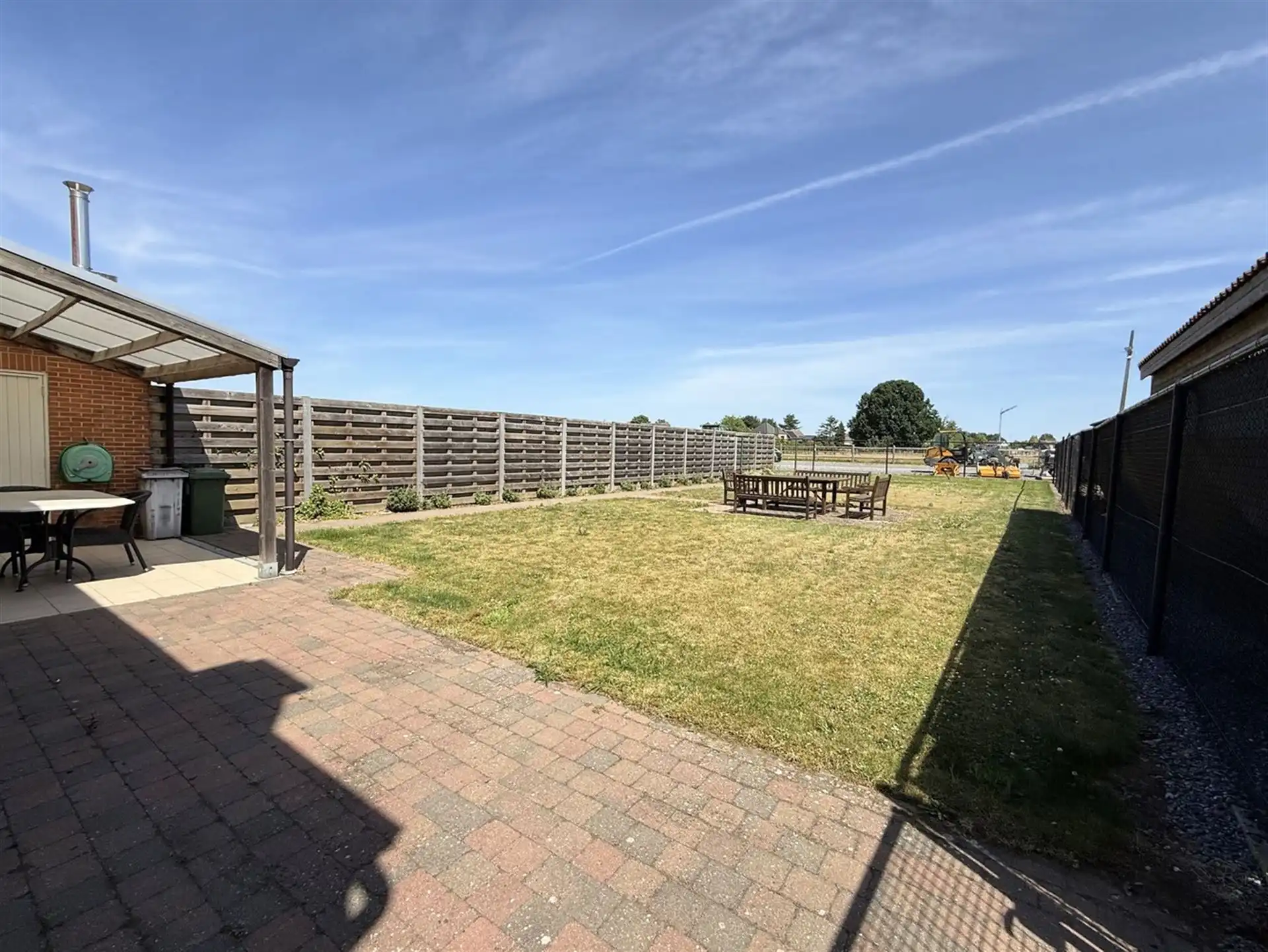 Gelijkvloers appartement van 87m² met 1 slaapkamer foto 11