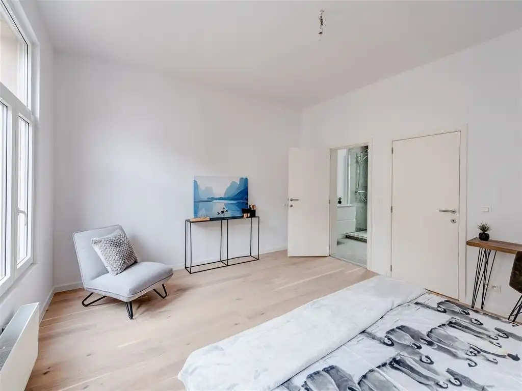 Instapklaar appartement vlakbij Zurenborg foto 6