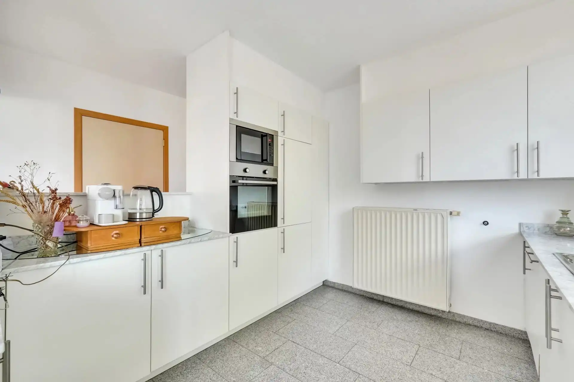 Zeer ruim Duplexappartement met 2 slaapkamers en ruim terras foto 6