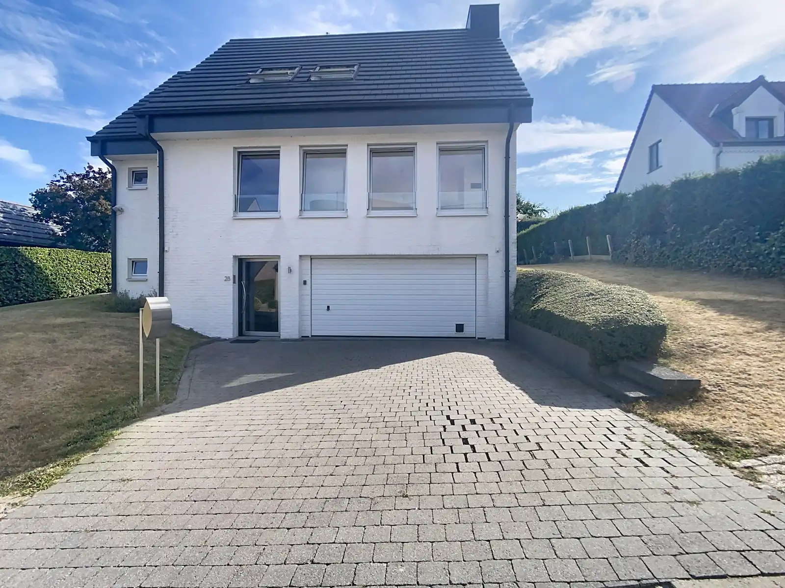 Villa te huur foto {{pictureIndex}}