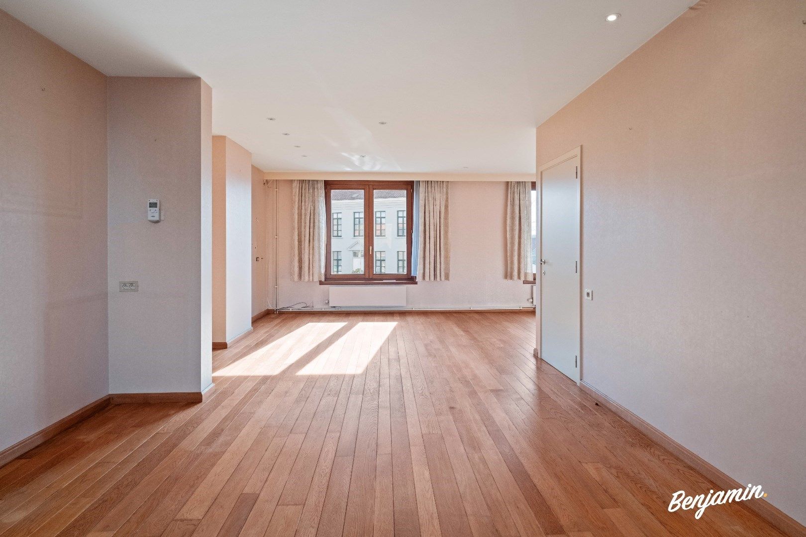 Ruime woning met 3, mogelijks 5 slaapkamers, lift, garage en tuin in Gullegem foto 8