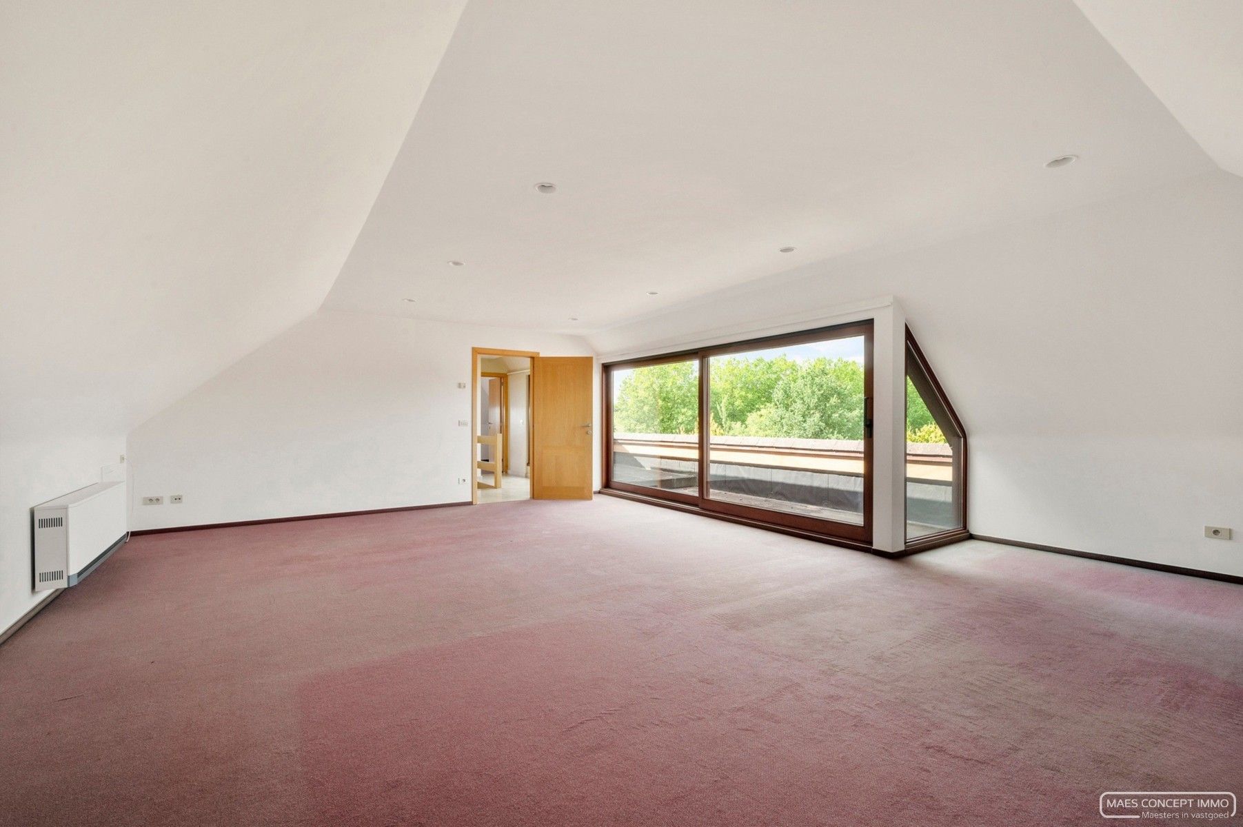 Duplexappartement met 2 slaapkamers en 2 ruime terrassen te huur in Anzegem foto 11