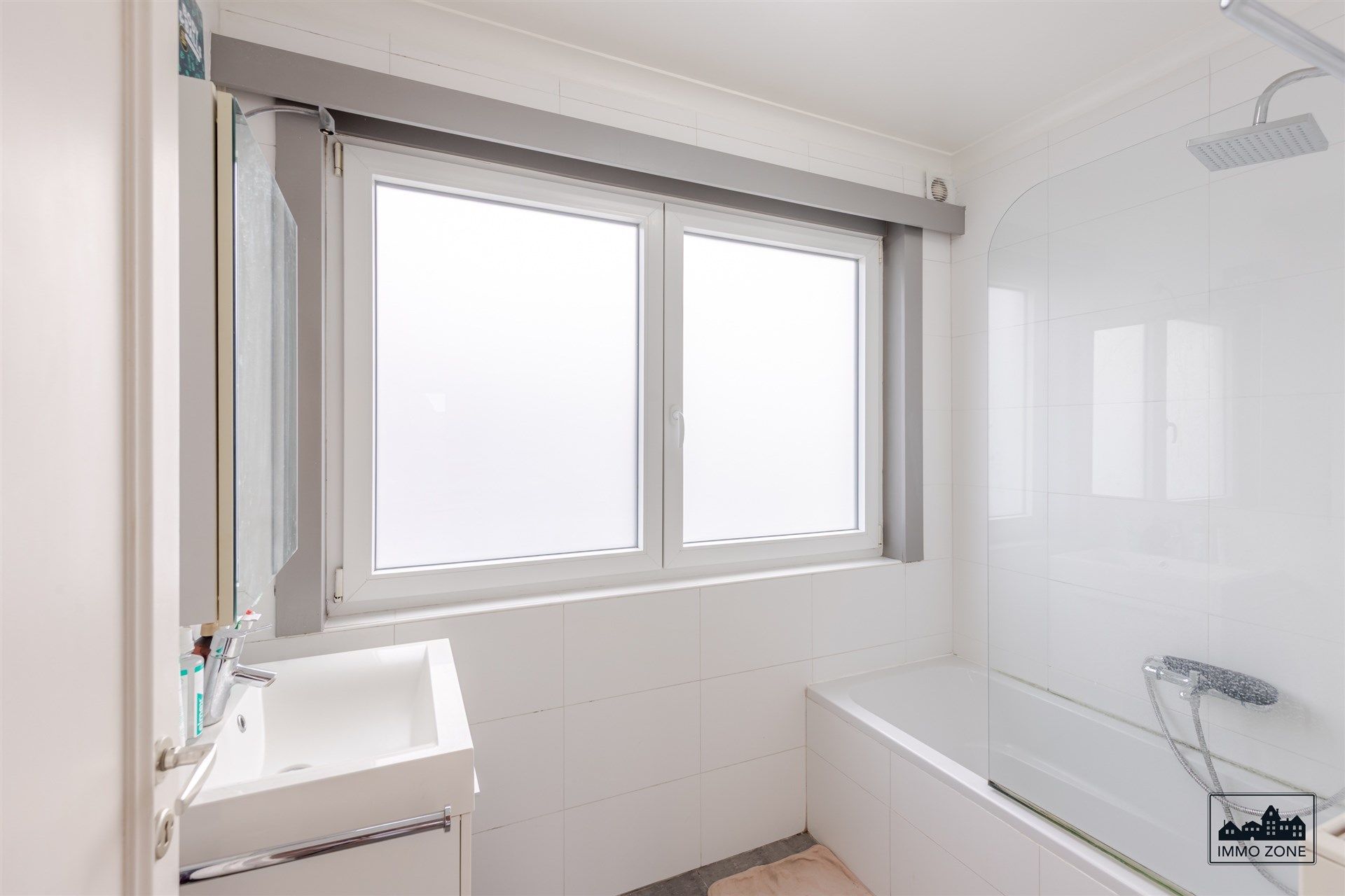 Ruime woning met 4 slaapkamers te koop in Meerdonk foto 16
