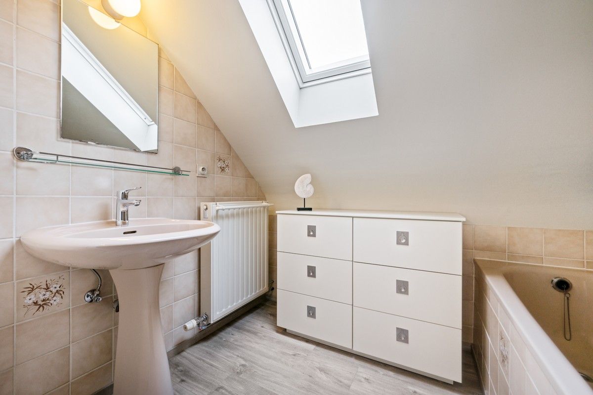 Thuiskomen in alle rust - charmante woning met 4 slaapkamer op 645 m² in doodlopende straat. foto 18