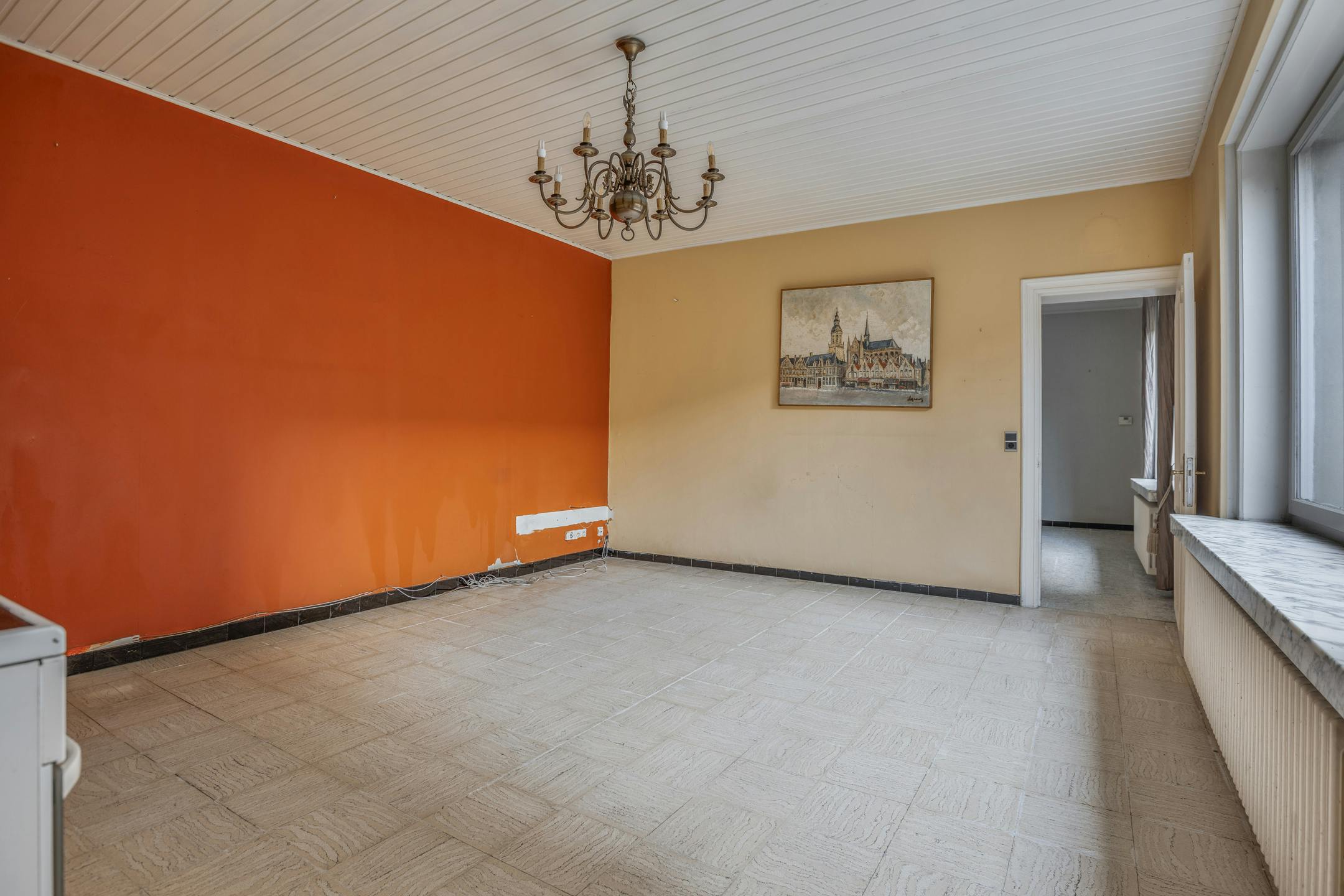 Handelspand met woning in centrum Veurne. foto 17