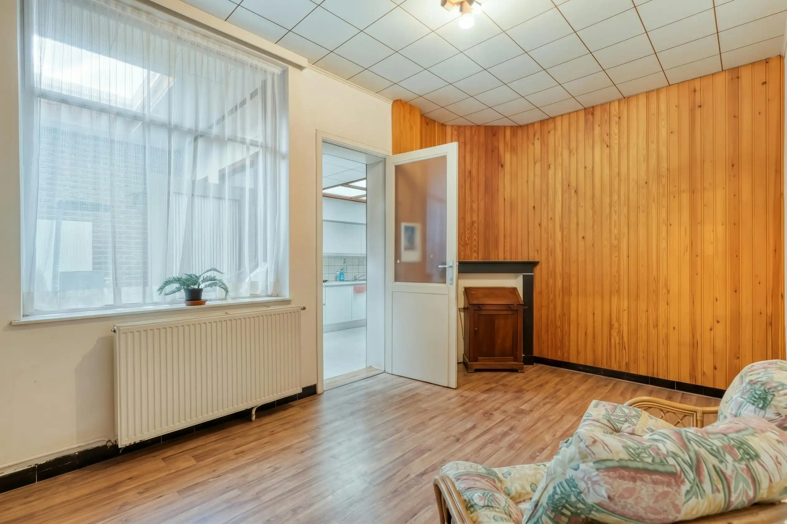 Ruime woning  (9 slaapkamers) op een perceel van 1.608 m². foto 5