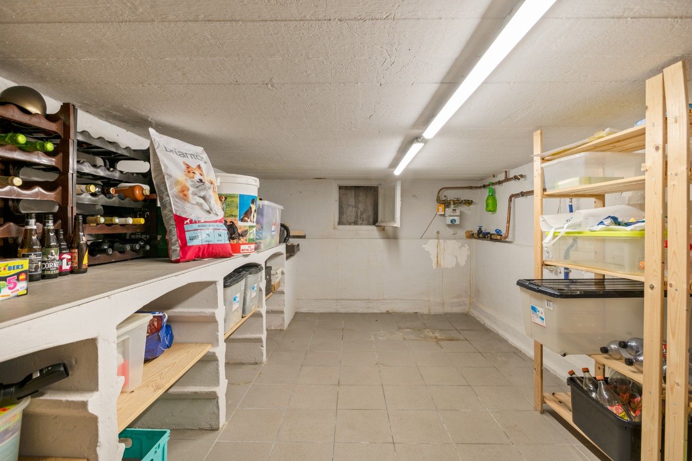 Vrijstaande woning met 3 slpk., brede oprit en tuin foto 23