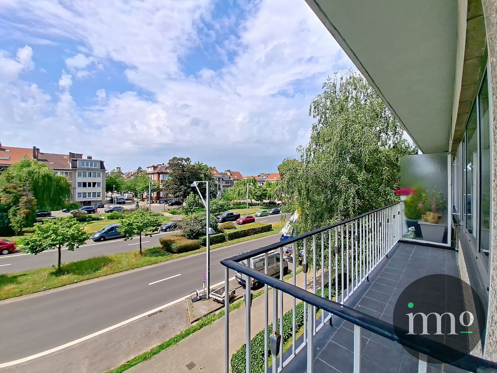 2-SLPK APPARTEMENT MET 3 TERRASSEN EN GARAGE foto 5