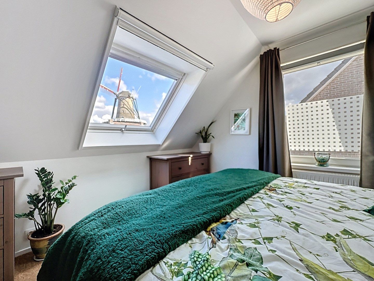 Luxe woning aan de voet van "de Brak" in Sluis foto 19