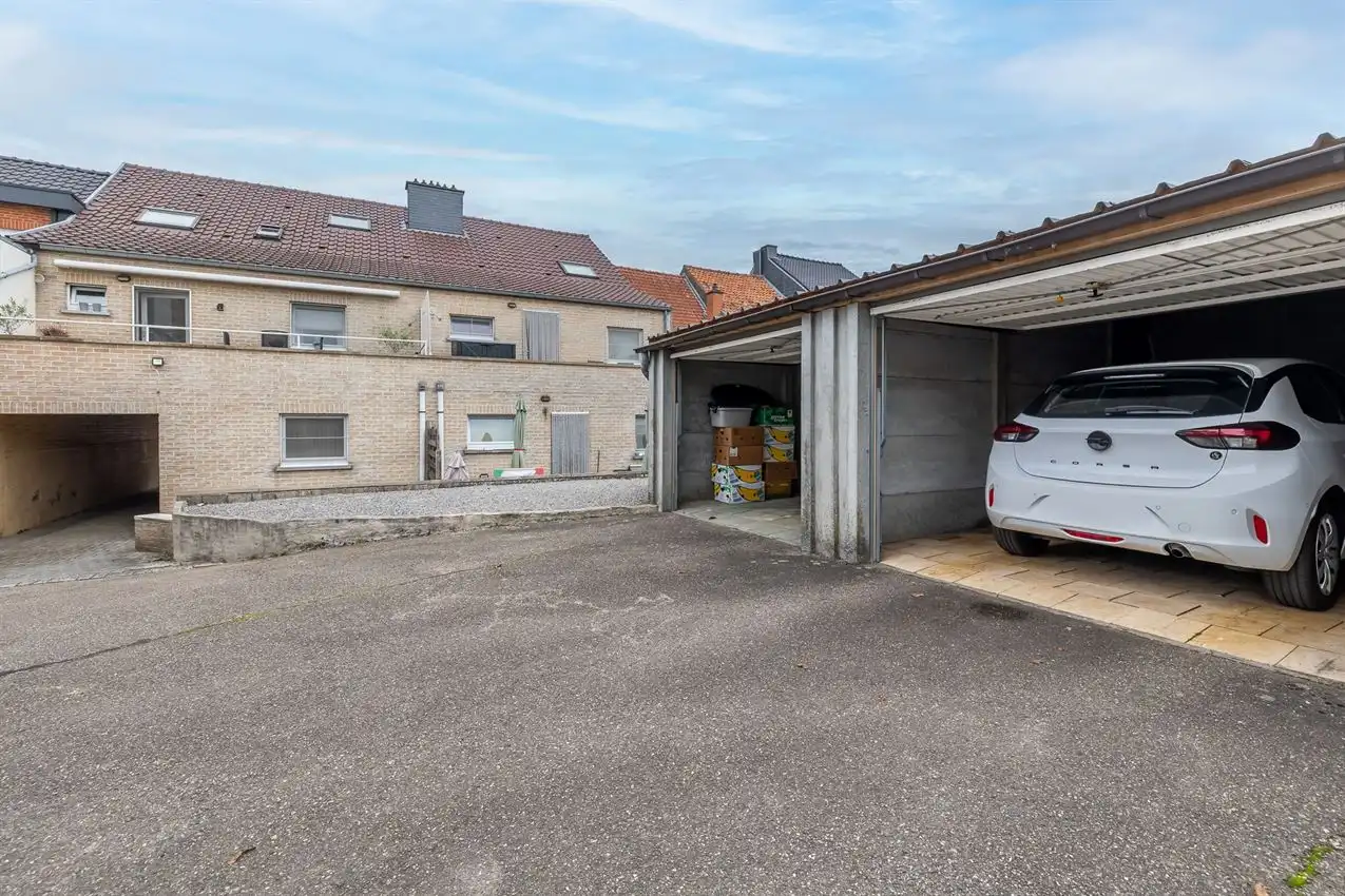 Appartement met 1 slpk, terras en afgesloten garage foto 13