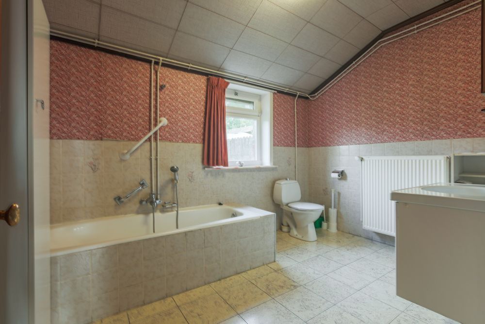 Hoeve met stallen op 3780 m² aan de grens met Elsegem foto 21