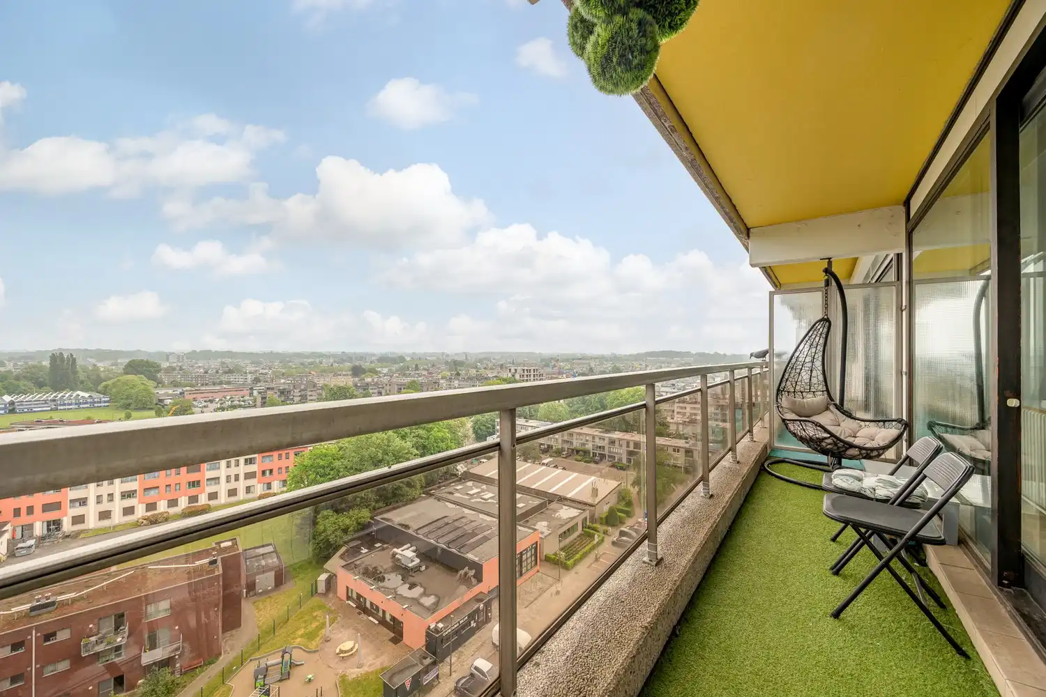 Appartement met prachtig uitzicht in de gezellige Bosuil-buurt te Deurne foto 7