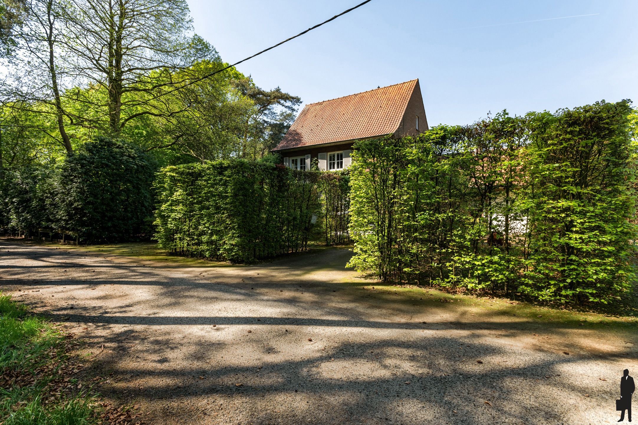 AUTHENTIEKE VILLA MET PARKTUIN EN VERKAVELINGSPOTENTIEEL foto 36