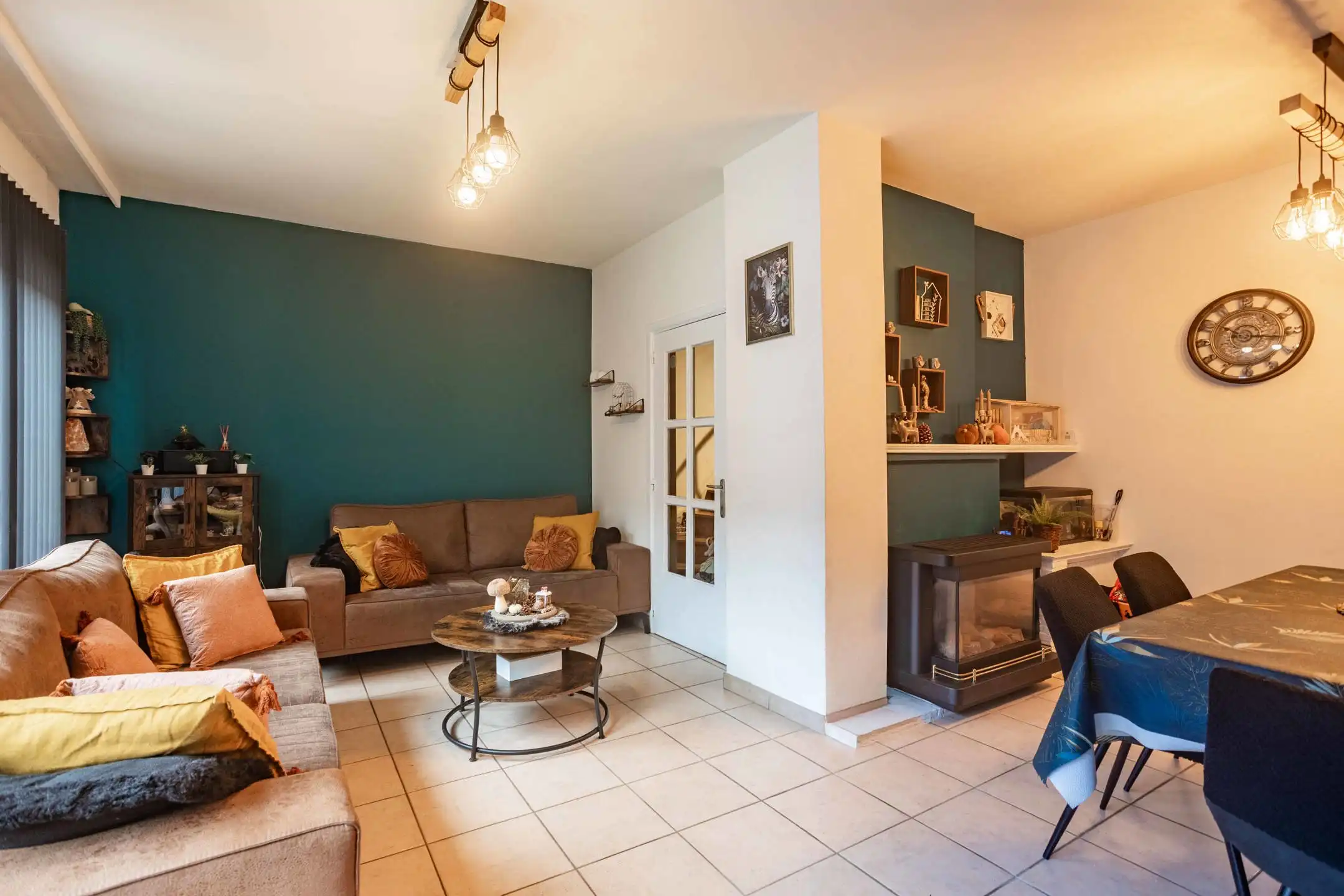 Ruime, statige woning met garage & tuin op aangename locatie foto 5