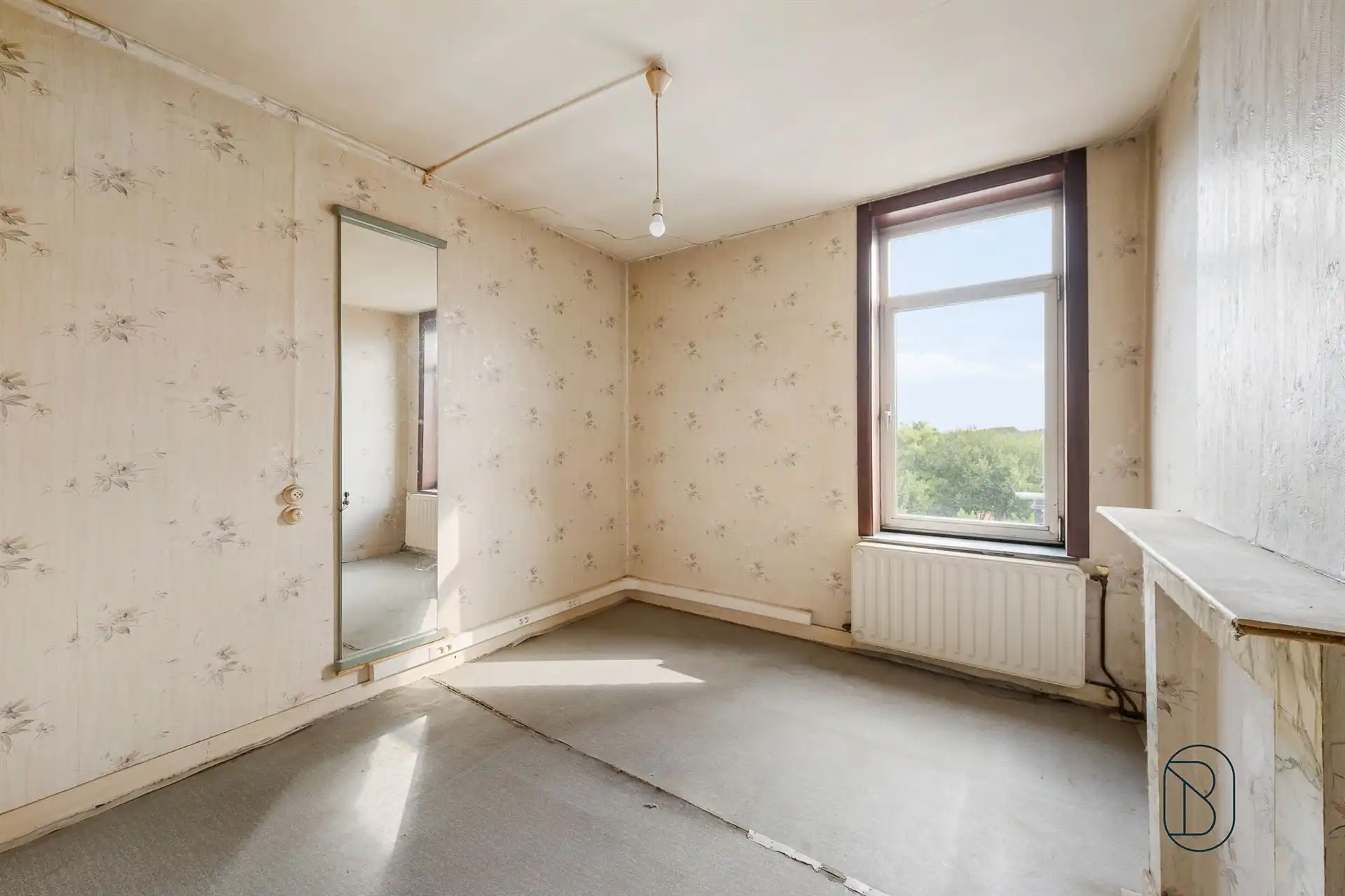 Te renoveren woning: IDEAAL VOOR INVESTEERDERS! foto 6