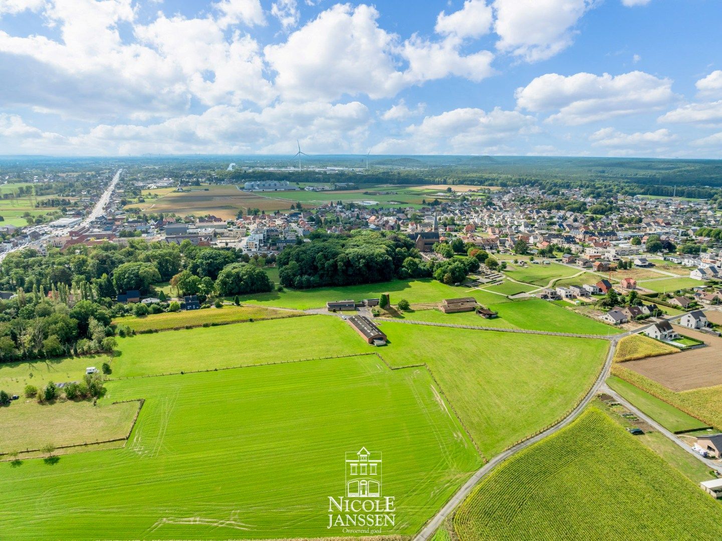 Unieke eigendom met landhuis en authentieke molen op een royaal perceel foto 36