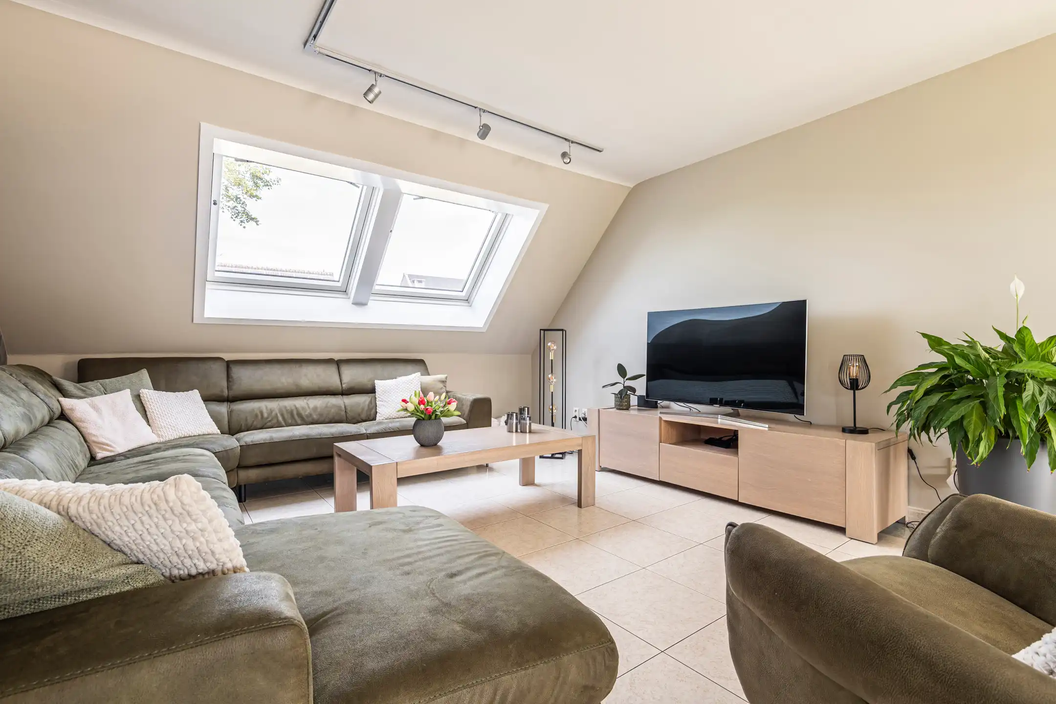 Woning met grote garage op 925m² perceel in Ravels-Eel foto 6