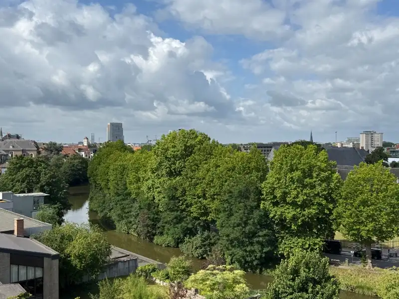 Luxe studio met terras en uitzicht op de Leie – hartje Gent foto 2