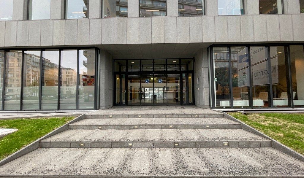 Instapklare kantoren te huur aan Stadspark in Antwerpen foto 18