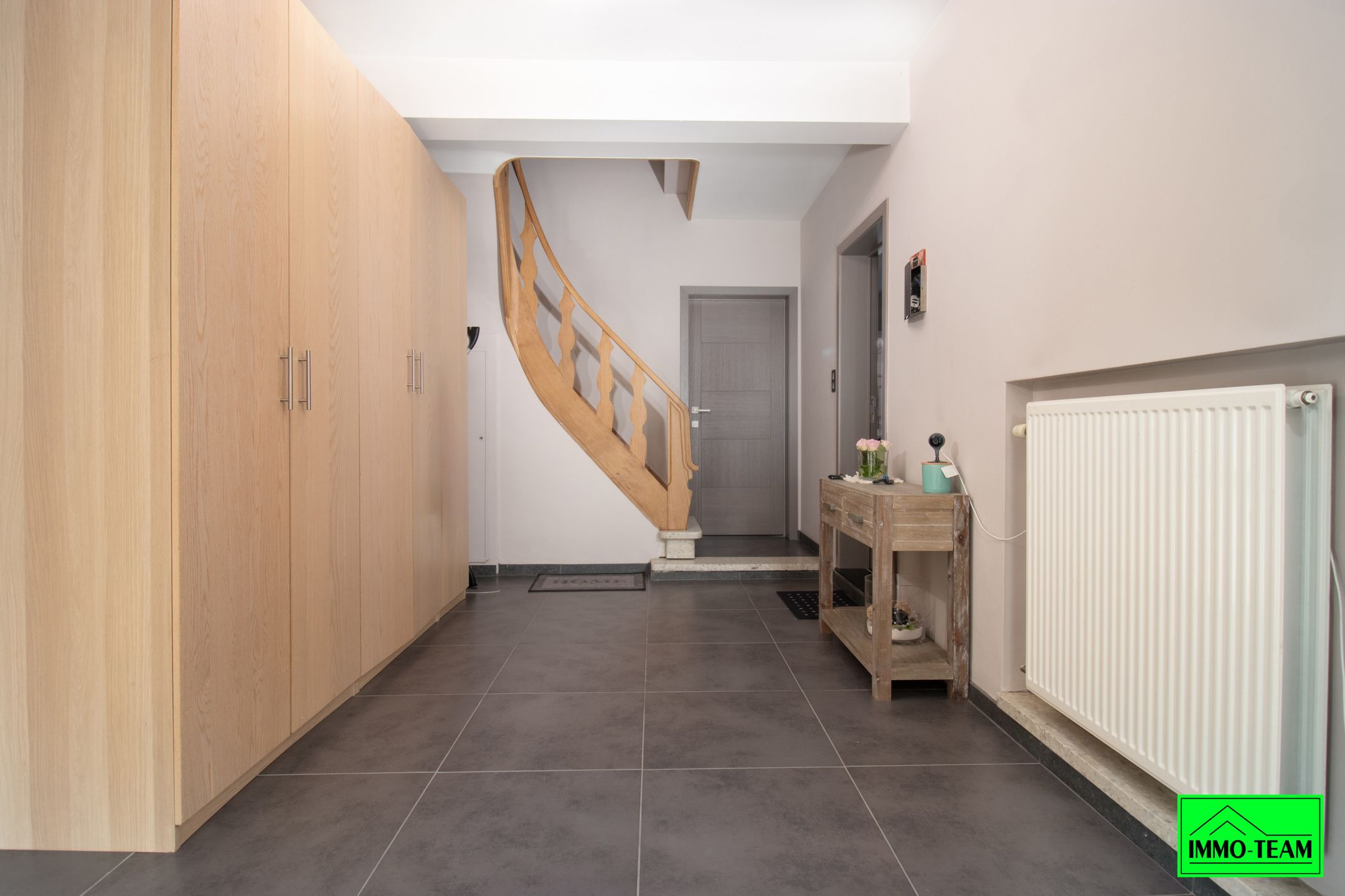 Instapklare, energiezuinige woning met 5 slaapkamers foto 3