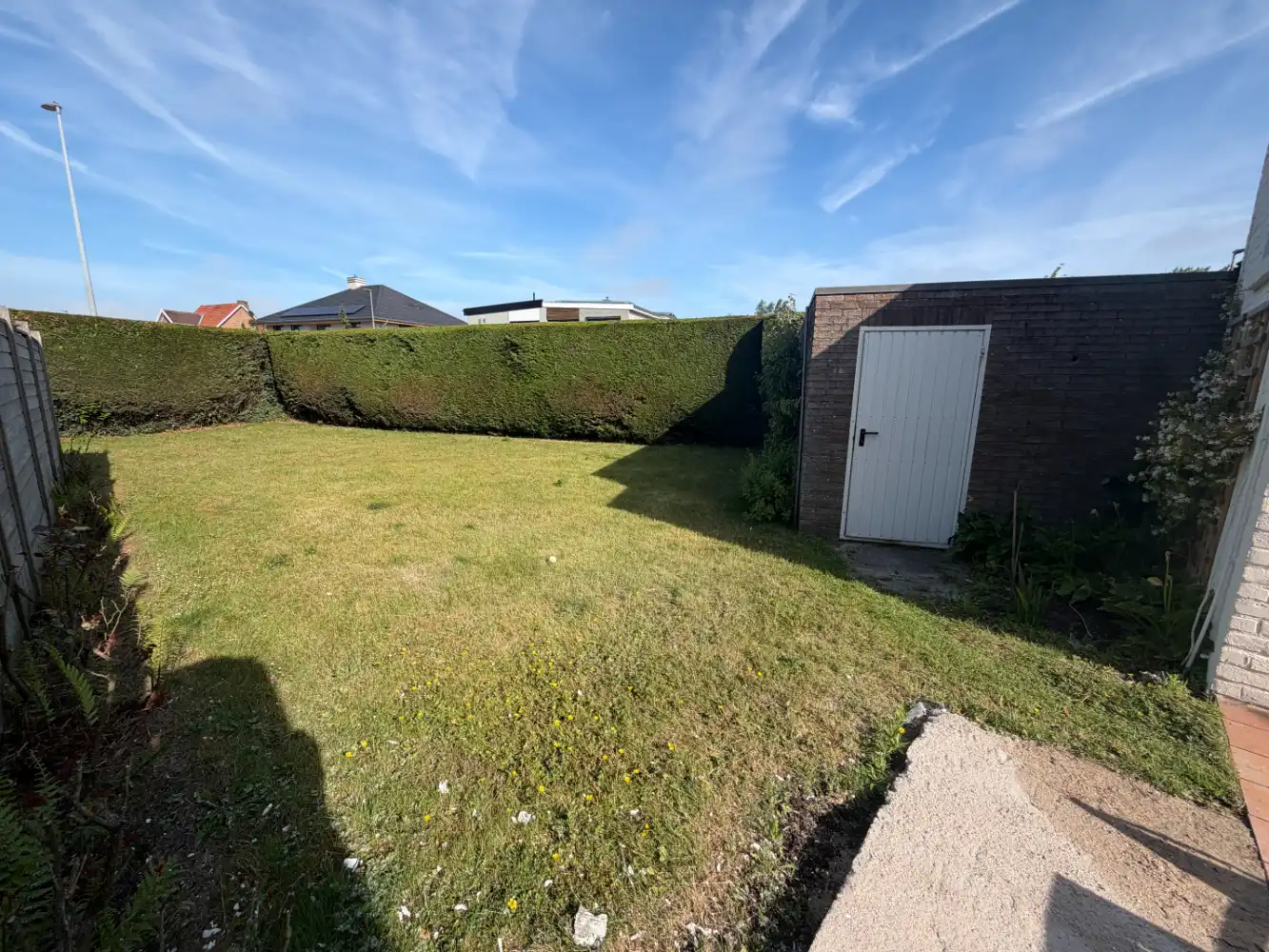 Mooi en energiezuinig huis met grote tuin/ terras en  gesloten garagebox. Gelegen in het pittoreske Lissewege. foto 12