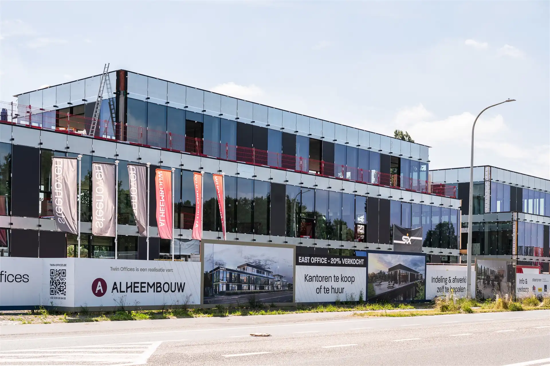 GENTSE STEENWEG 148-152 LOKEREN - TWIN OFFICES foto {{pictureIndex}}