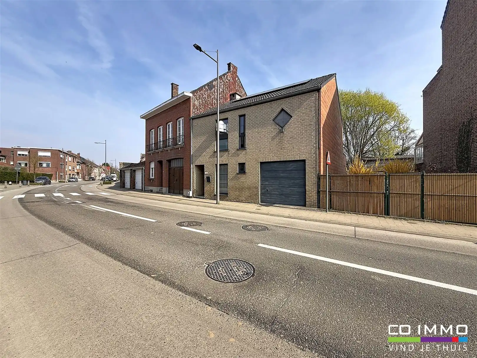 Eengezinswoning met garage, tuin, 3 slpks, 2a 02ca foto 2