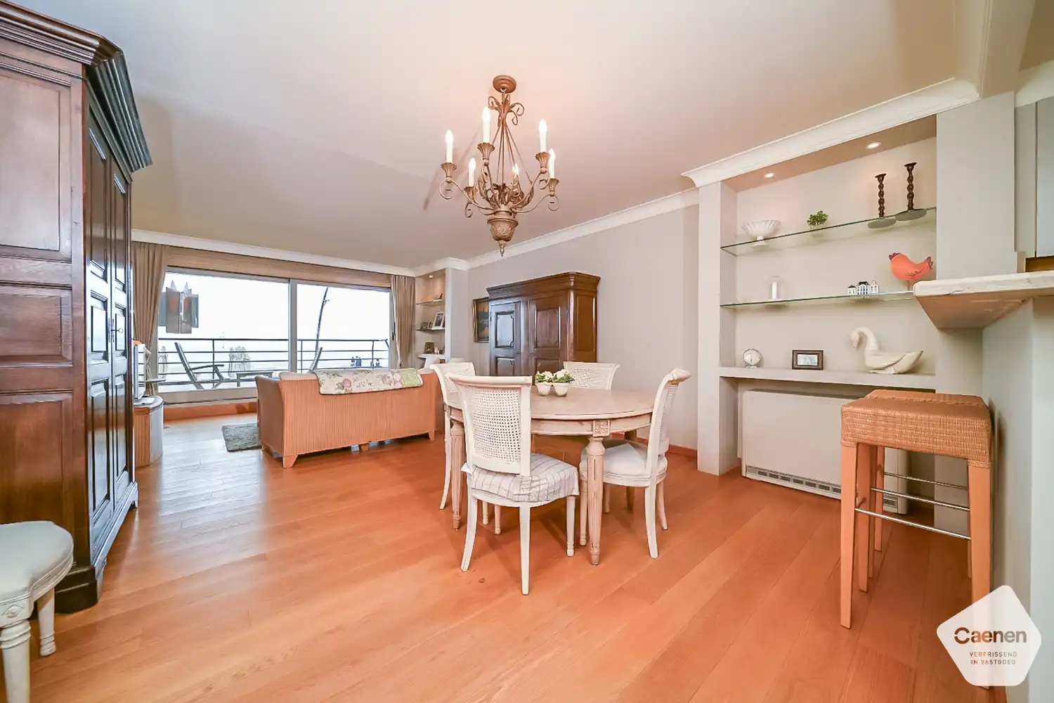 Exclusief wonen aan zee – instapklaar 2-slaapkamerappartement met adembenemend frontaal zeezicht foto 7