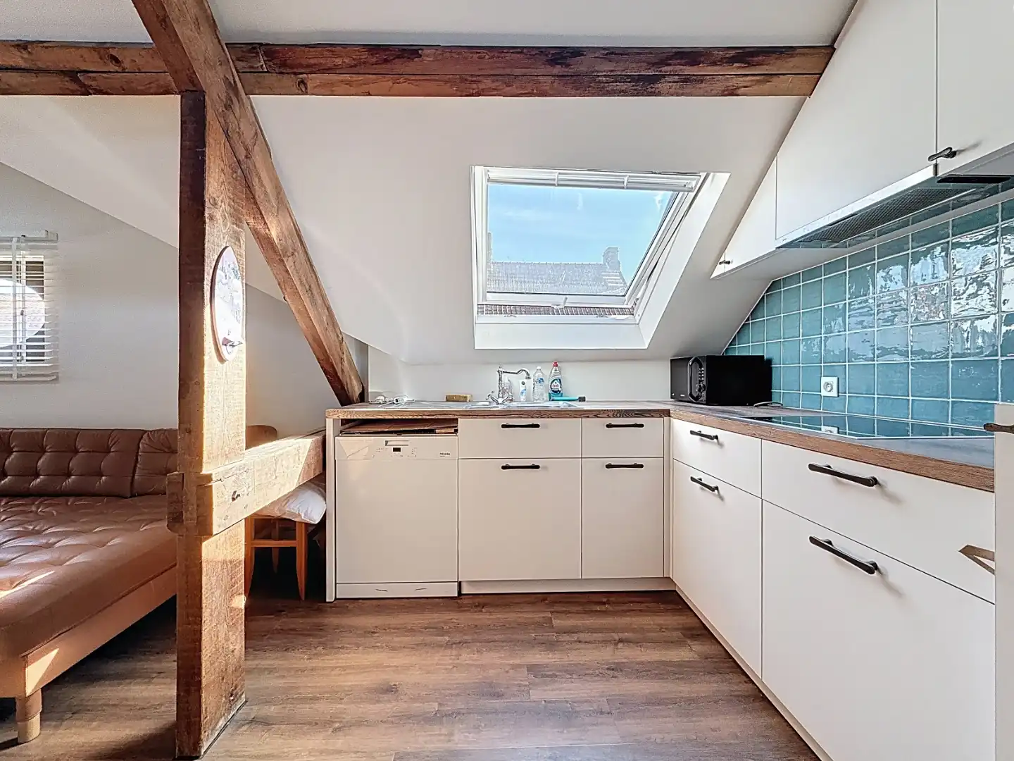 Luxueus afgewerkte woning met zwembad in Nieuwpoort-Stad foto 13