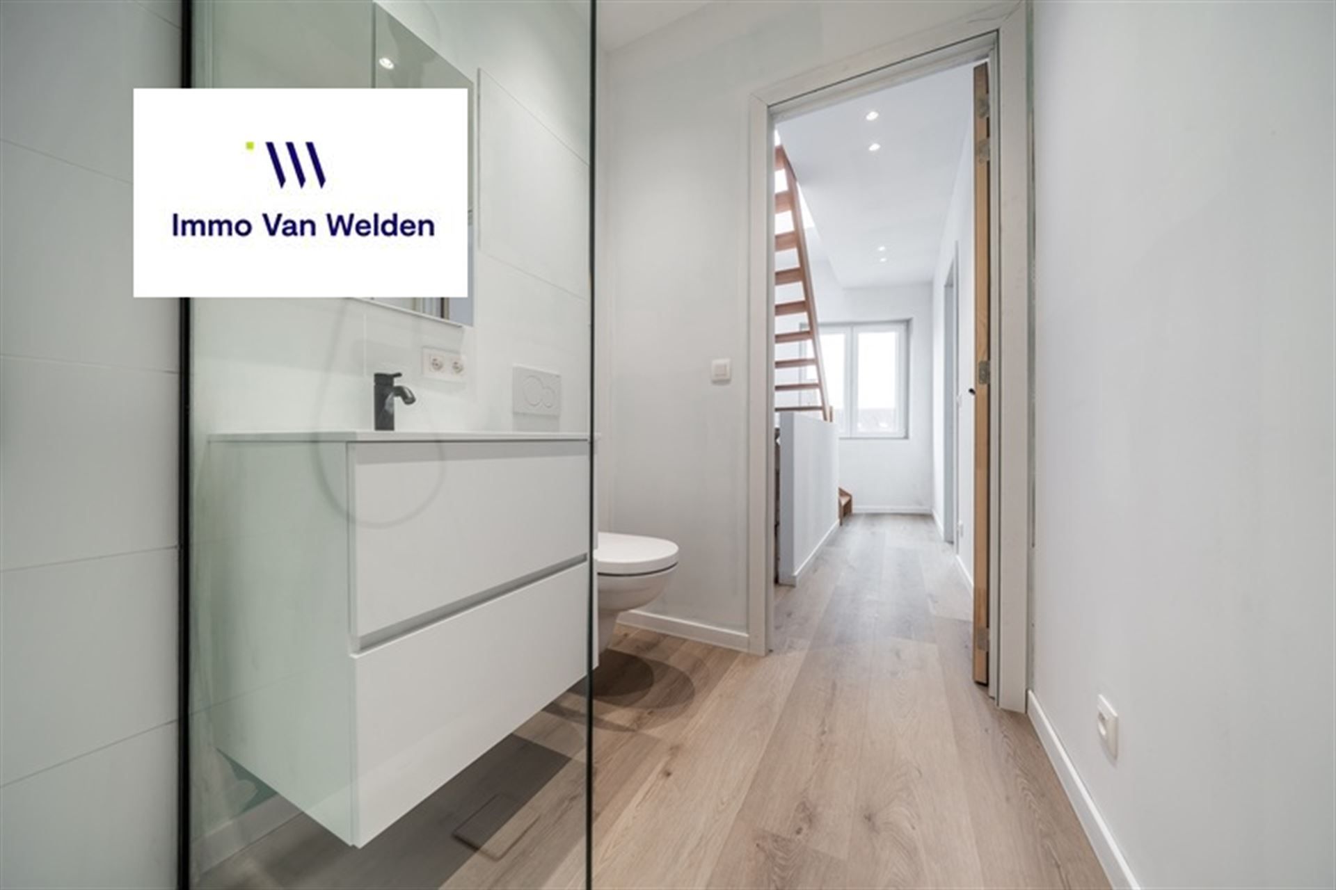 Vernieuwbouwwoning nabij Markt Oudenaarde foto 17