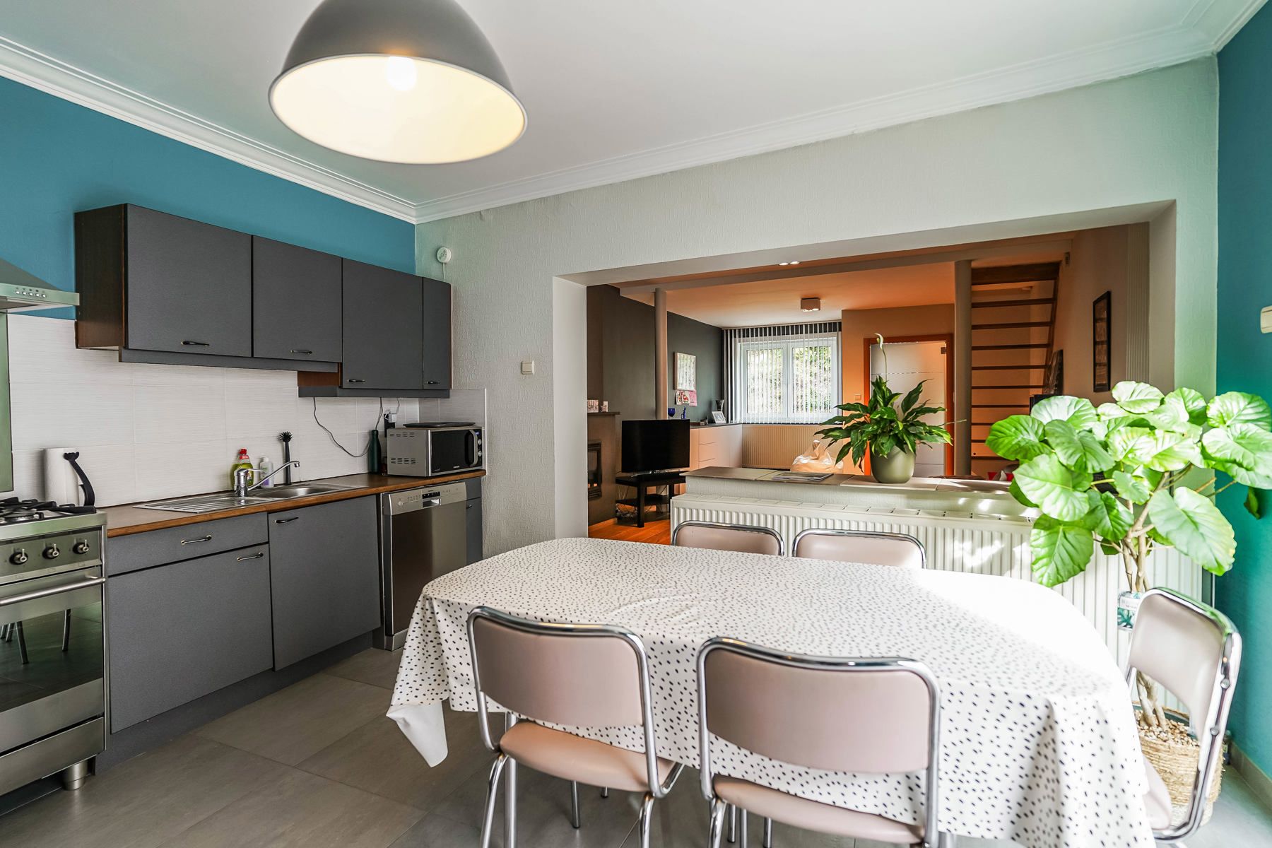 Gezellige en instapklare rijwoning te Kapelle-op-den-Bos foto 10
