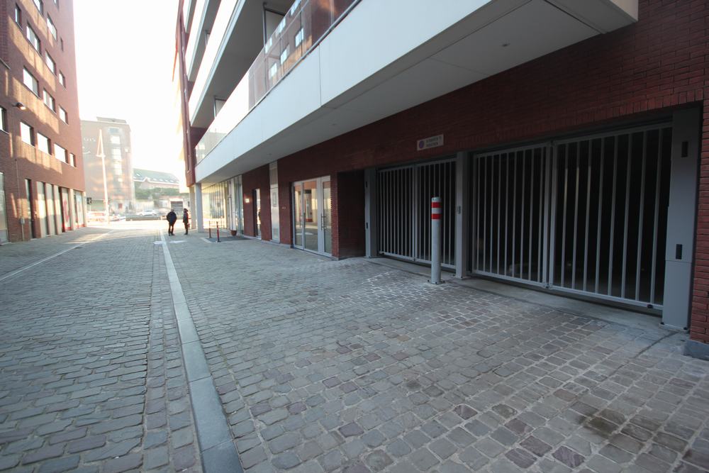 ondergrondse kelder / berging  foto 6