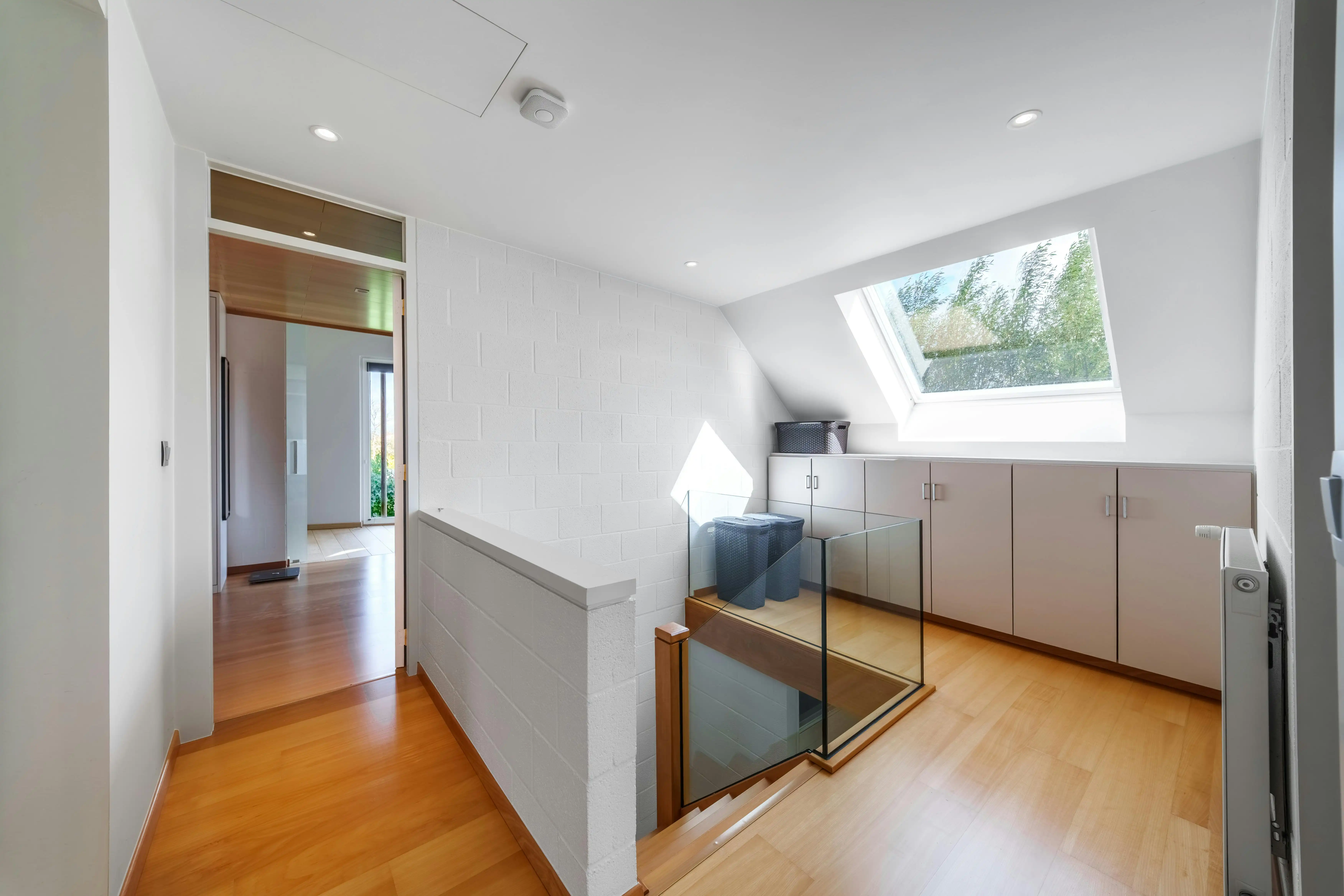 Architecturale villa met prachtige tuin te koop in Torhout foto 18