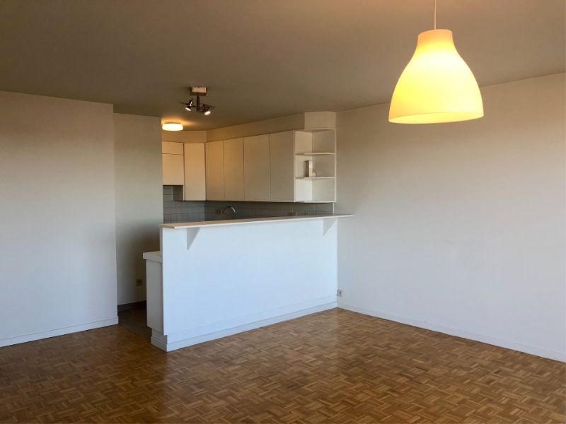 Ruim 1 slaapkamer appartement, 2 terrassen, toplocatie! foto 3