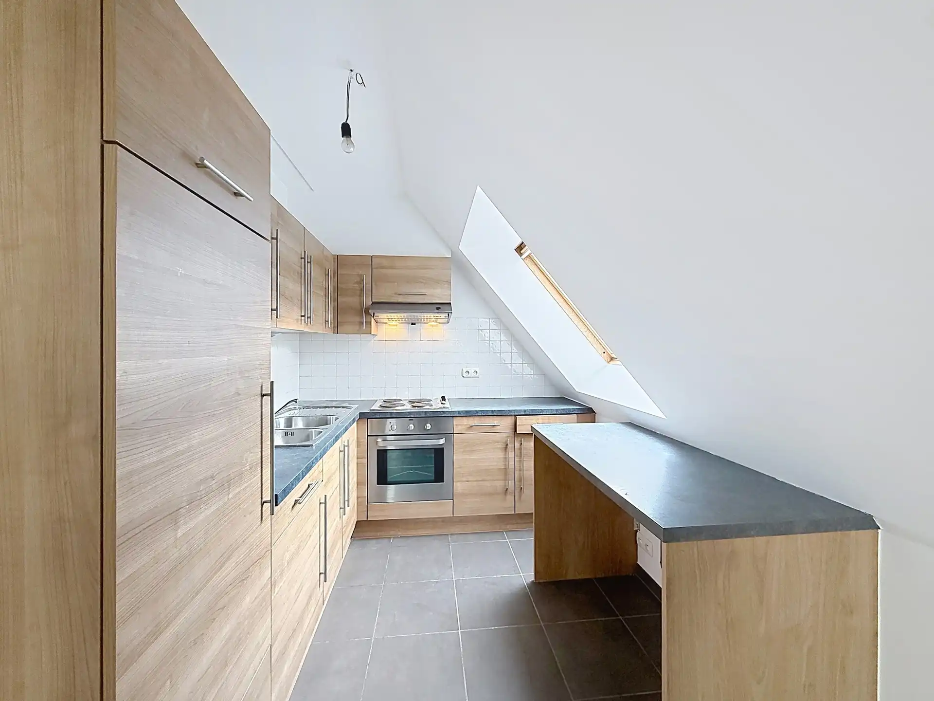 Gerenoveerd appartement met 1 slaapkamer foto 3