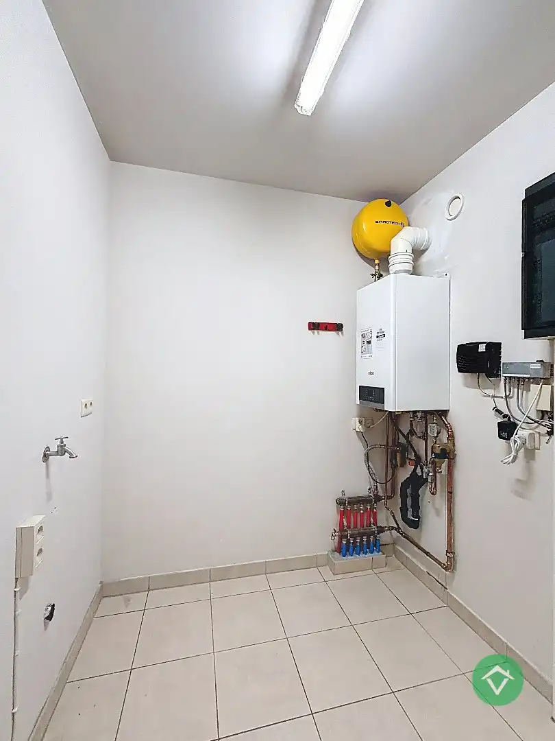 Appartement met 2 slaapkamers en 2 terrassen te Koekelare foto 22
