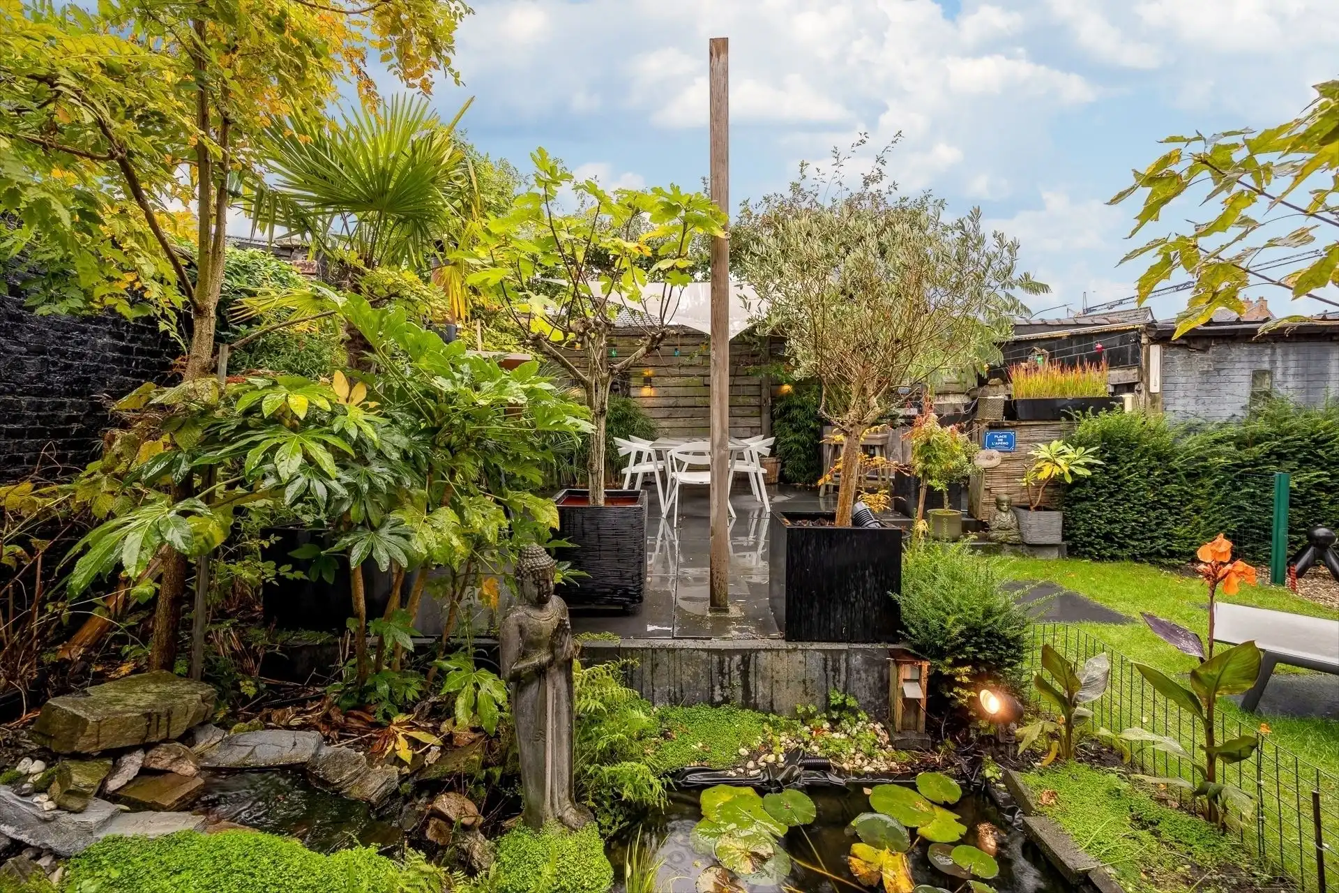 Unieke woonst met verborgen tuinoase foto 4