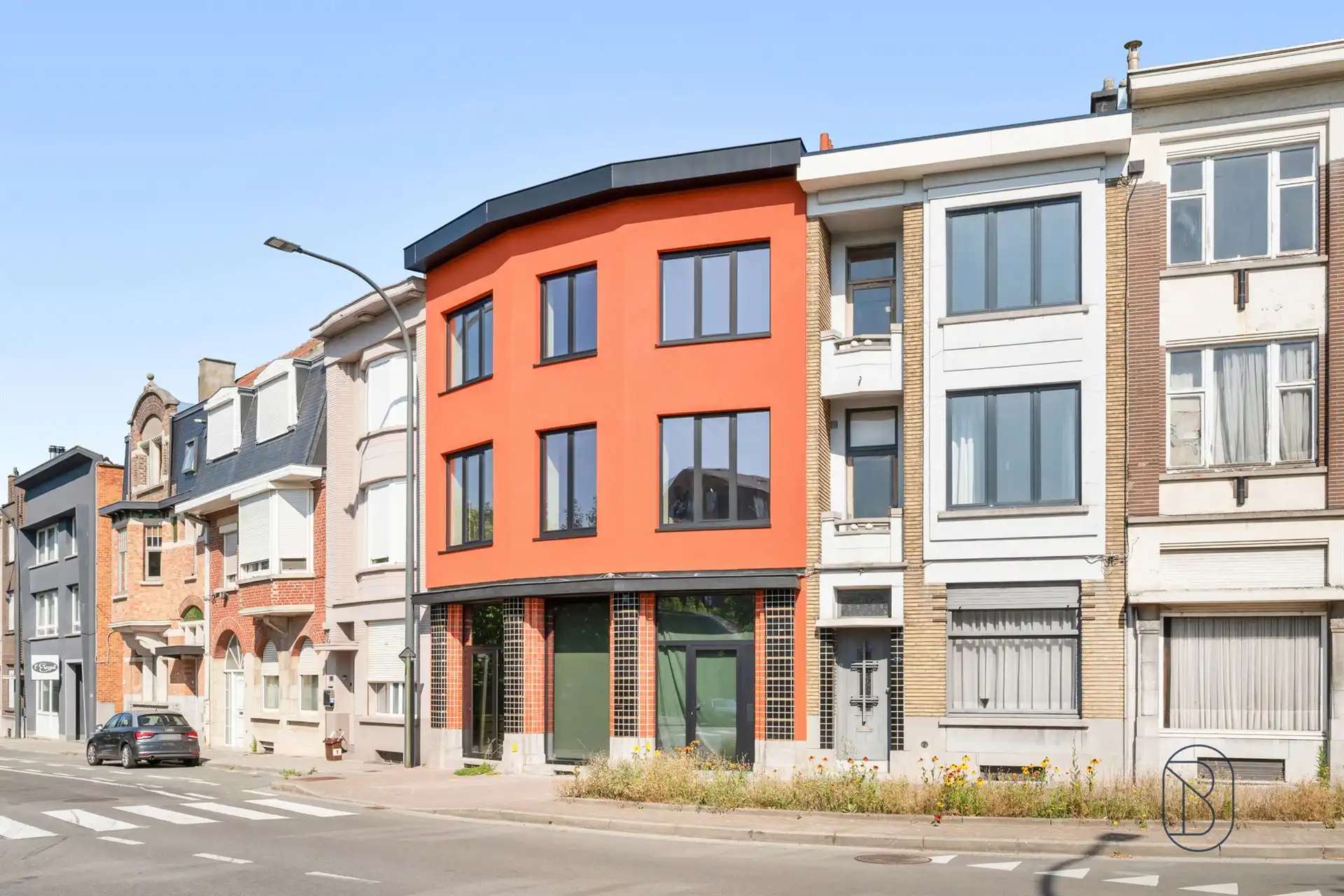 Casco handelspand met duplex in centrum Ronse! foto 2