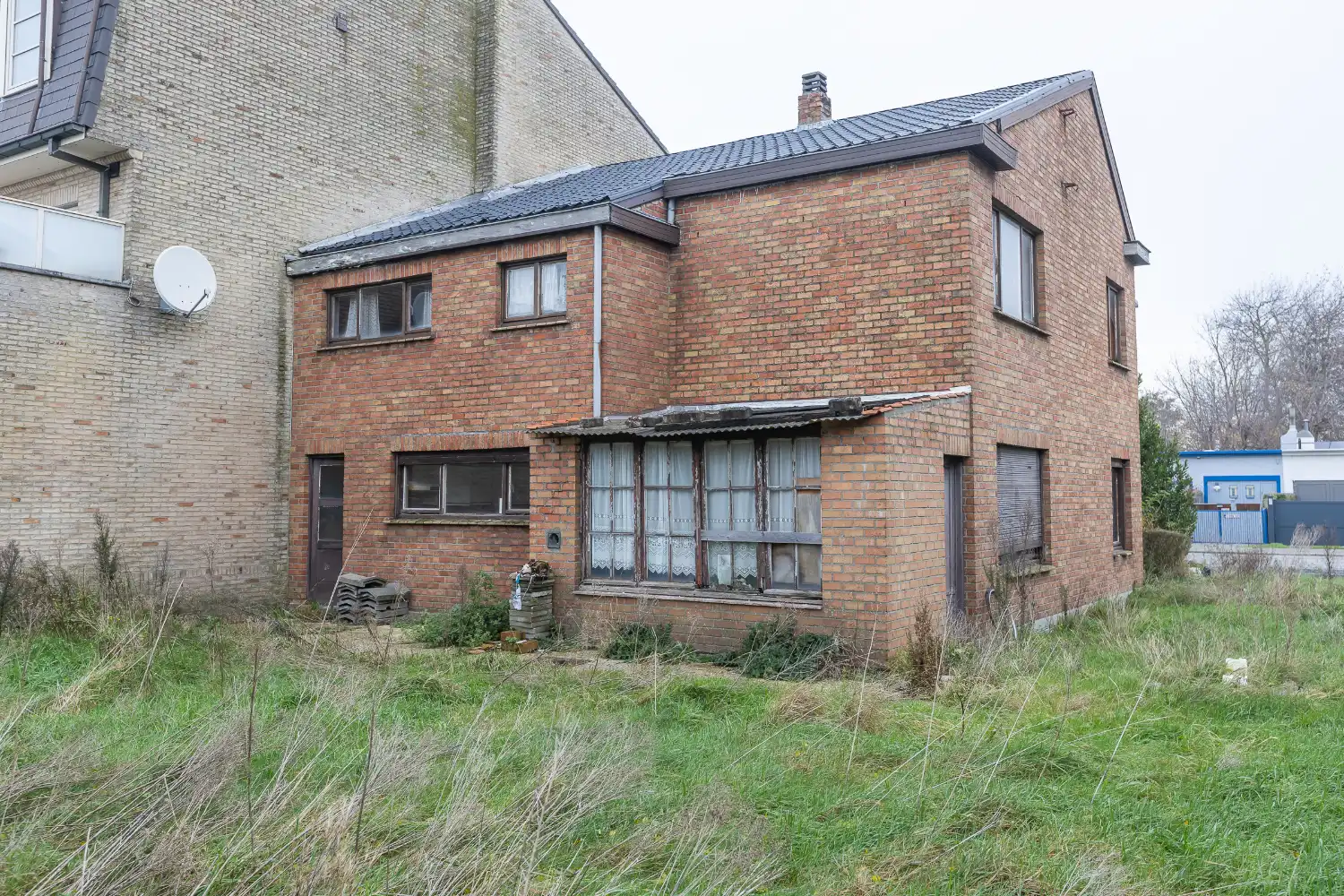 Te renoveren woning op uitstekende locatie foto 31