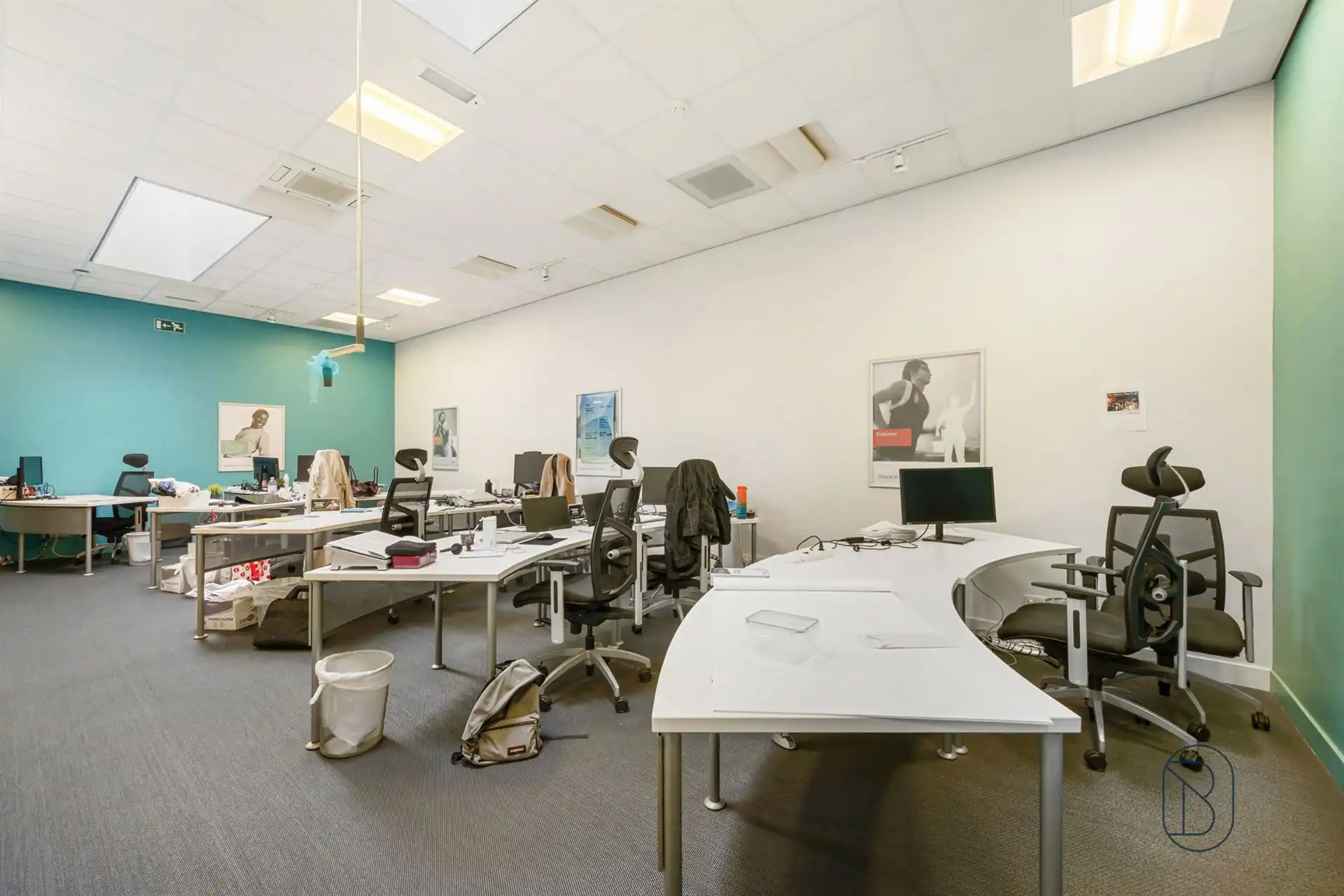 Topgelegen kantoorruimte van 450m2, veel potentieel foto 17