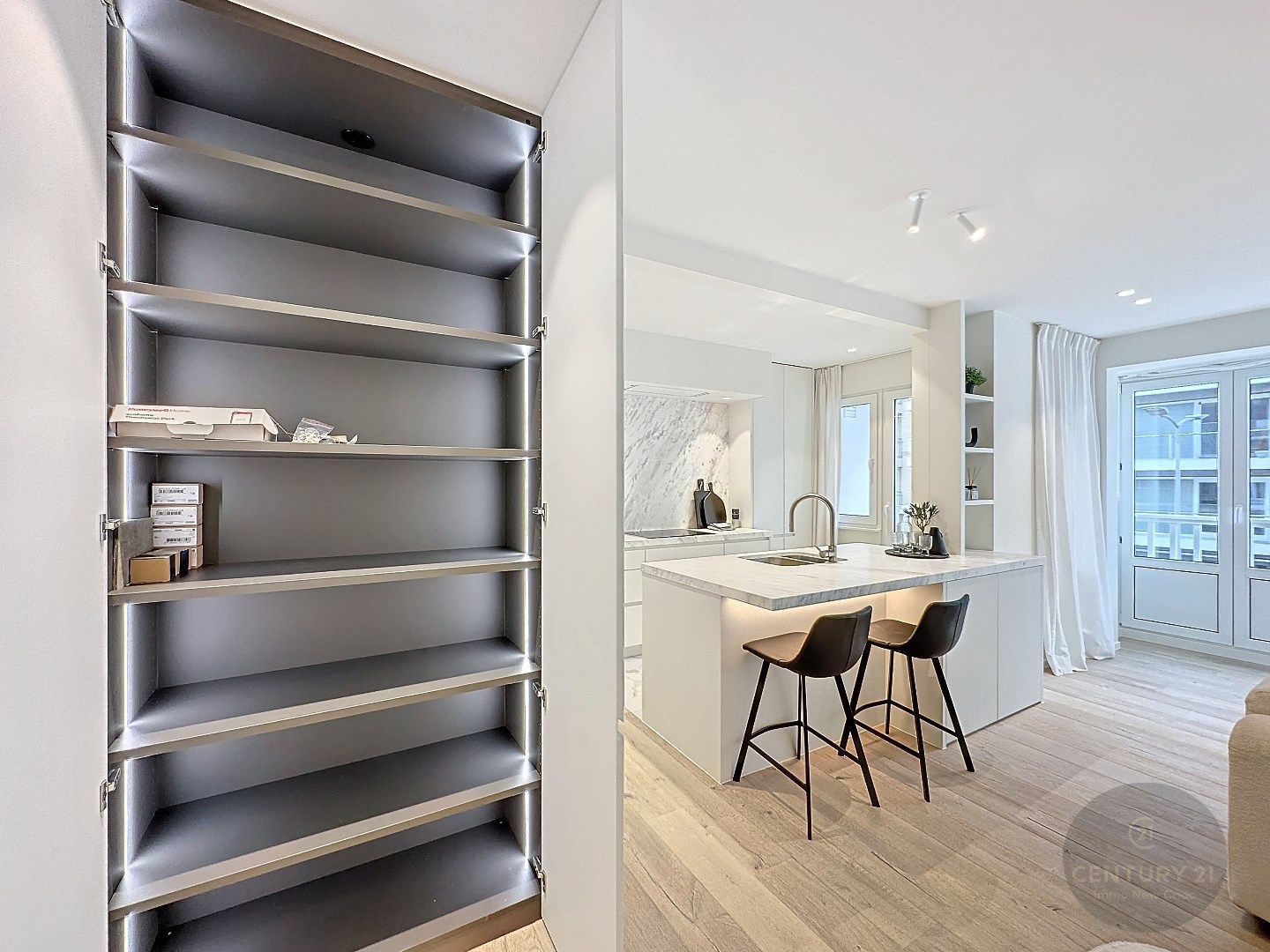 PRACHTIG gerenoveerd 3 slpk appartement foto 7