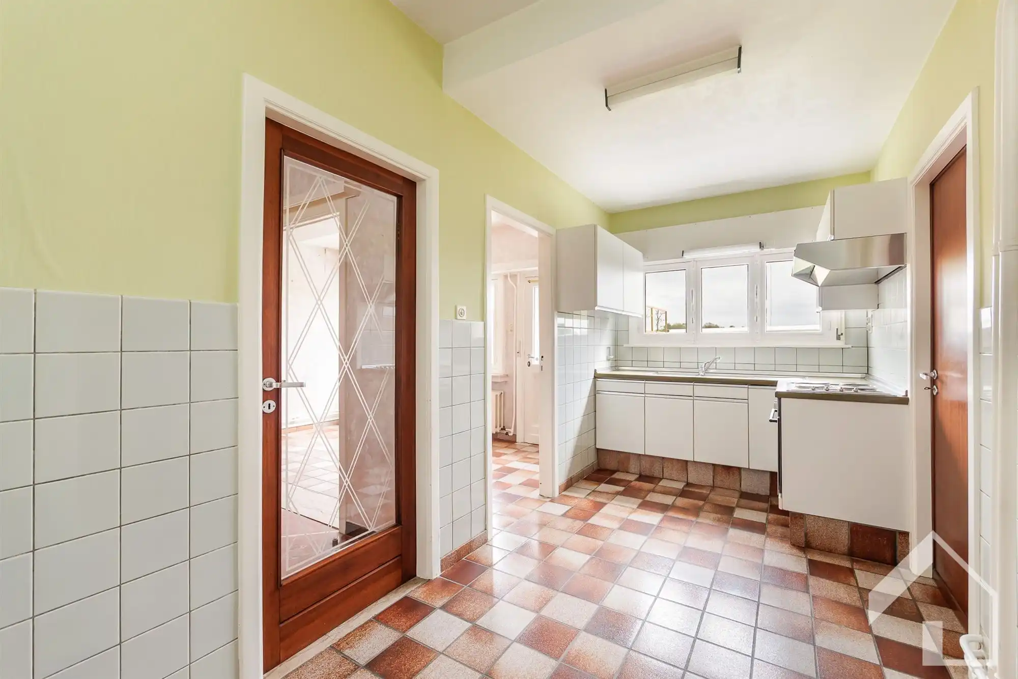 HOB in leuke en groene omgeving foto 9