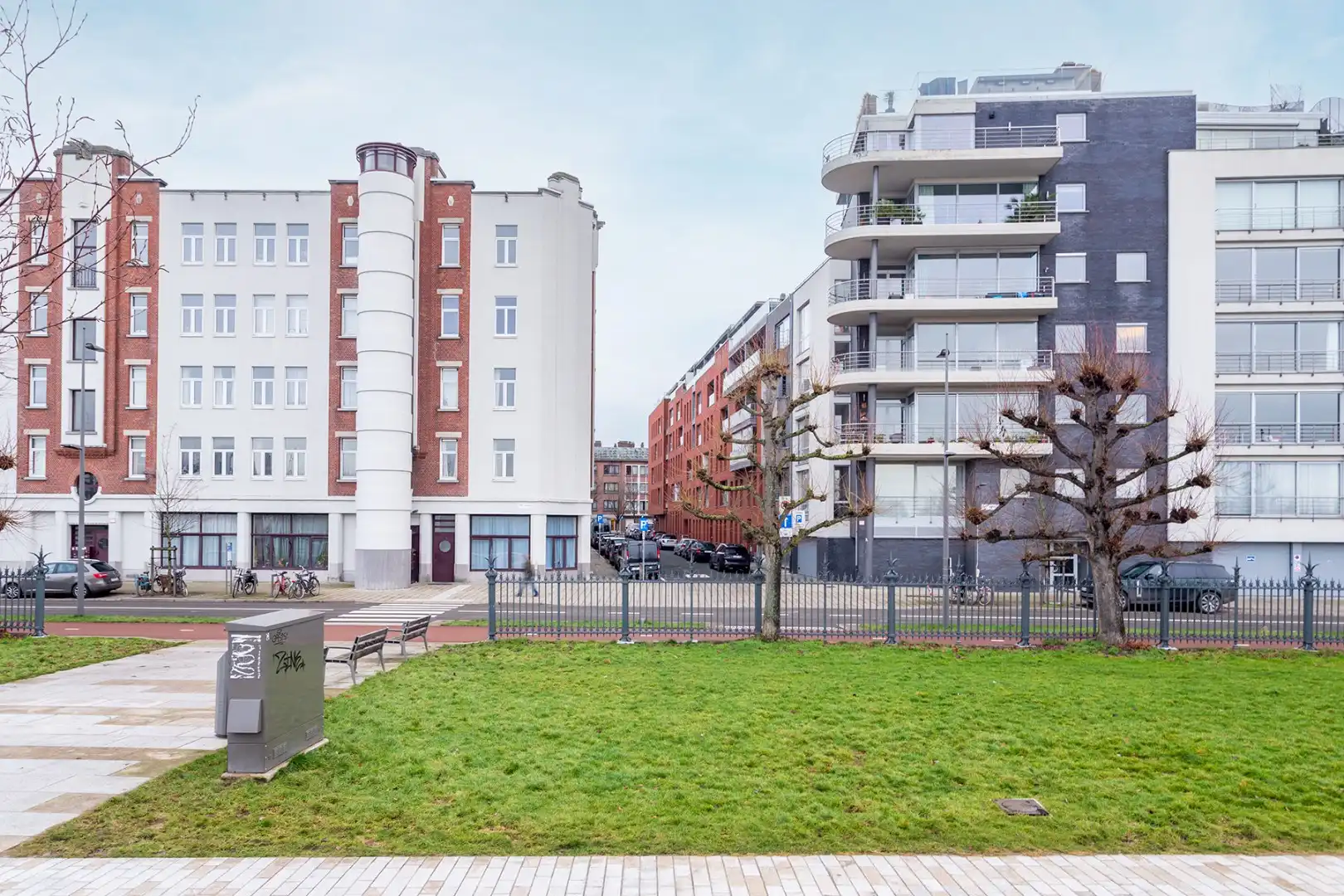 Zuid: mooi appartement met 2 slk, zonneterras en parking foto 13