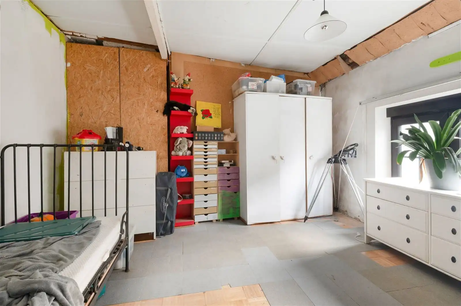 Authentieke woning in hartje Deftinge met bos! foto 10