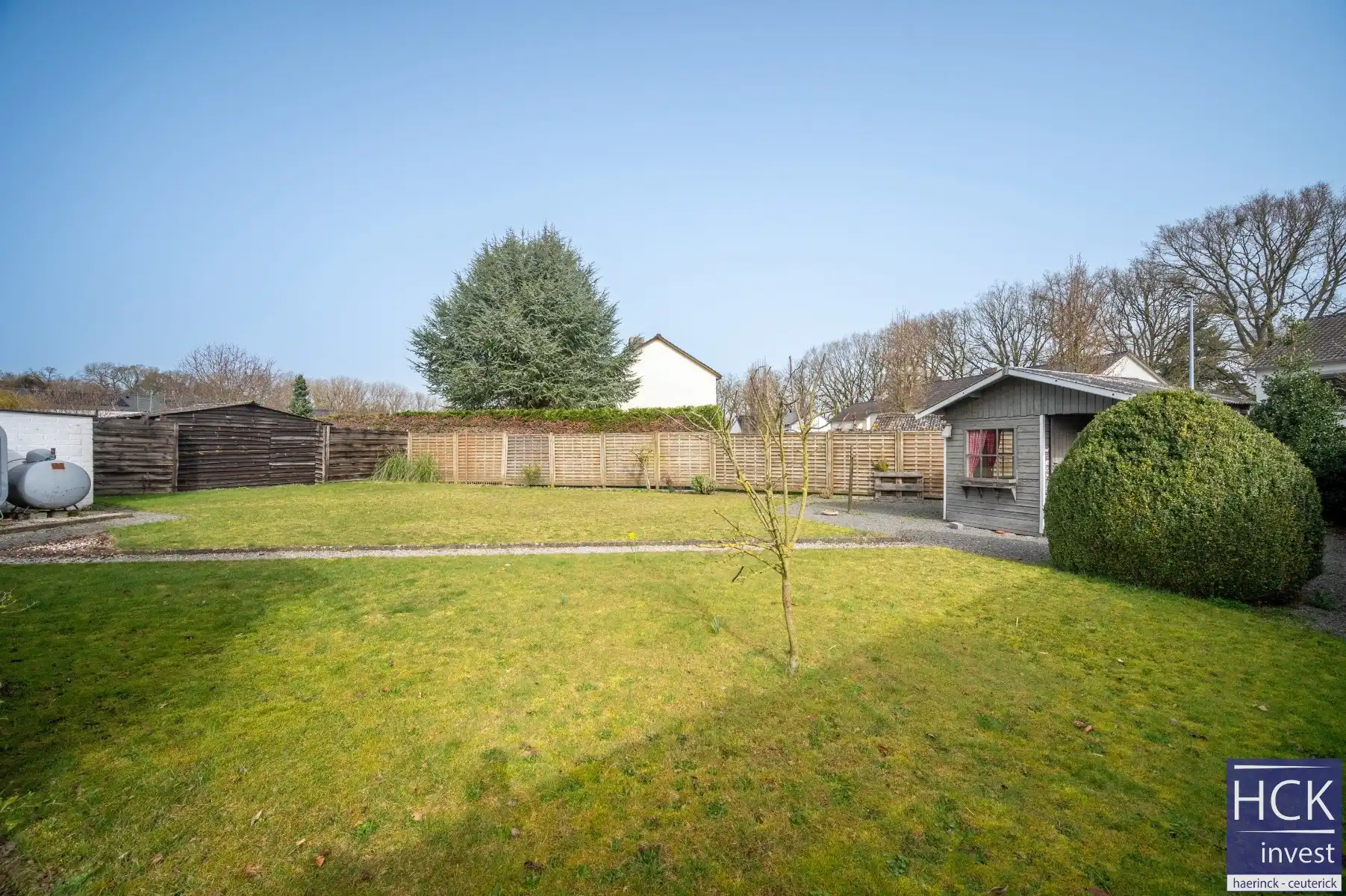 KRUISHOUTEM - Ruime halfopen woning op 674 m² met 4 SLPK., aan het Lozerbos! foto 10