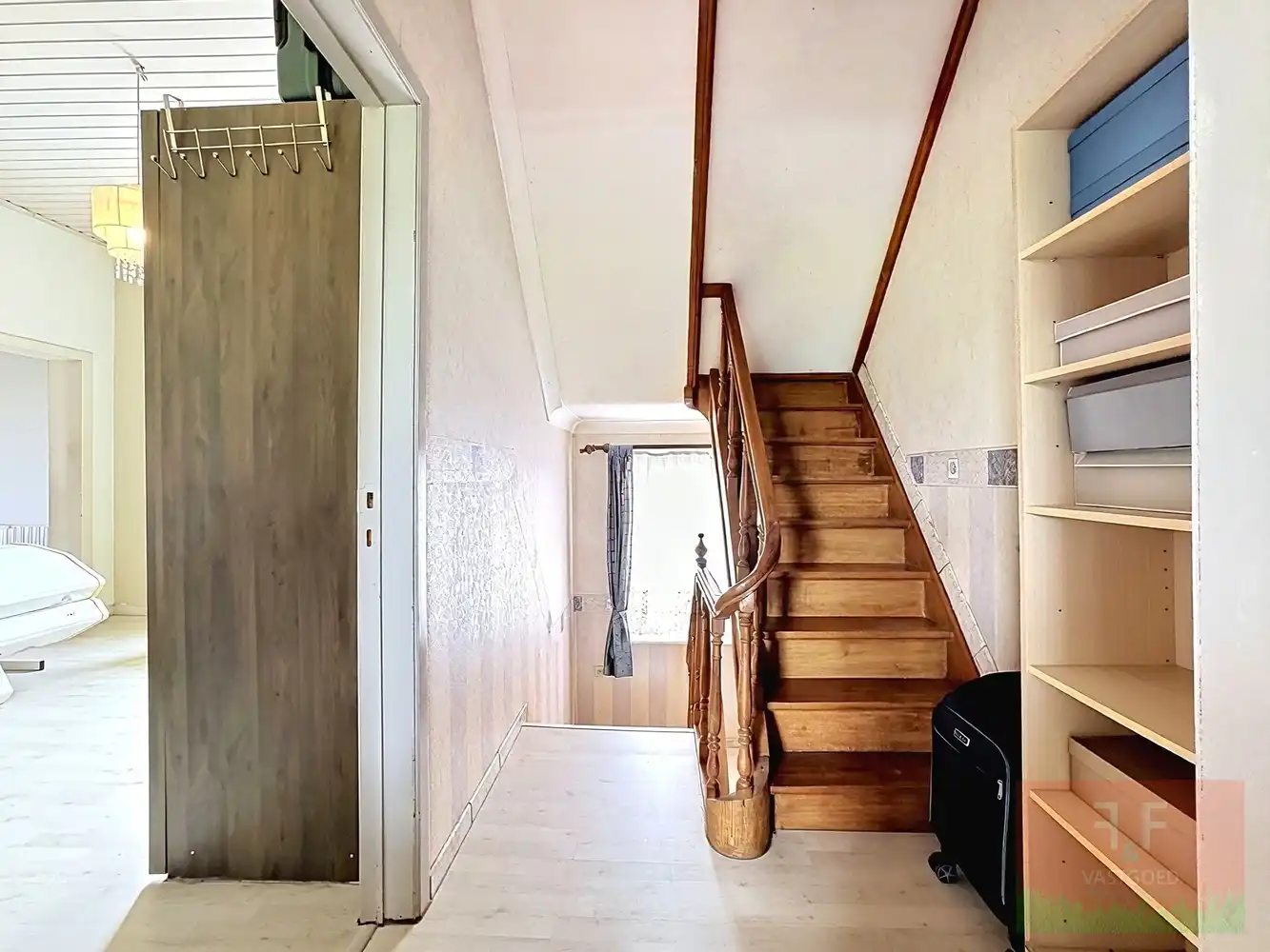 Hoekwoning met 3 slaapkamers, garage en zuid gerichte tuin te Sint-Lievens-Houtem foto 17