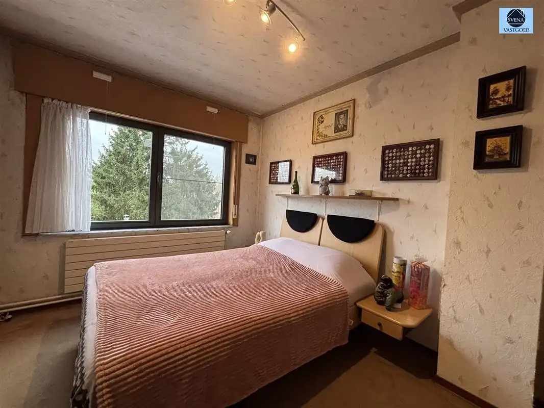 RUIME BEL-ETAGEWONING MET 3 SLAAPKAMERS EN TUIN foto 8