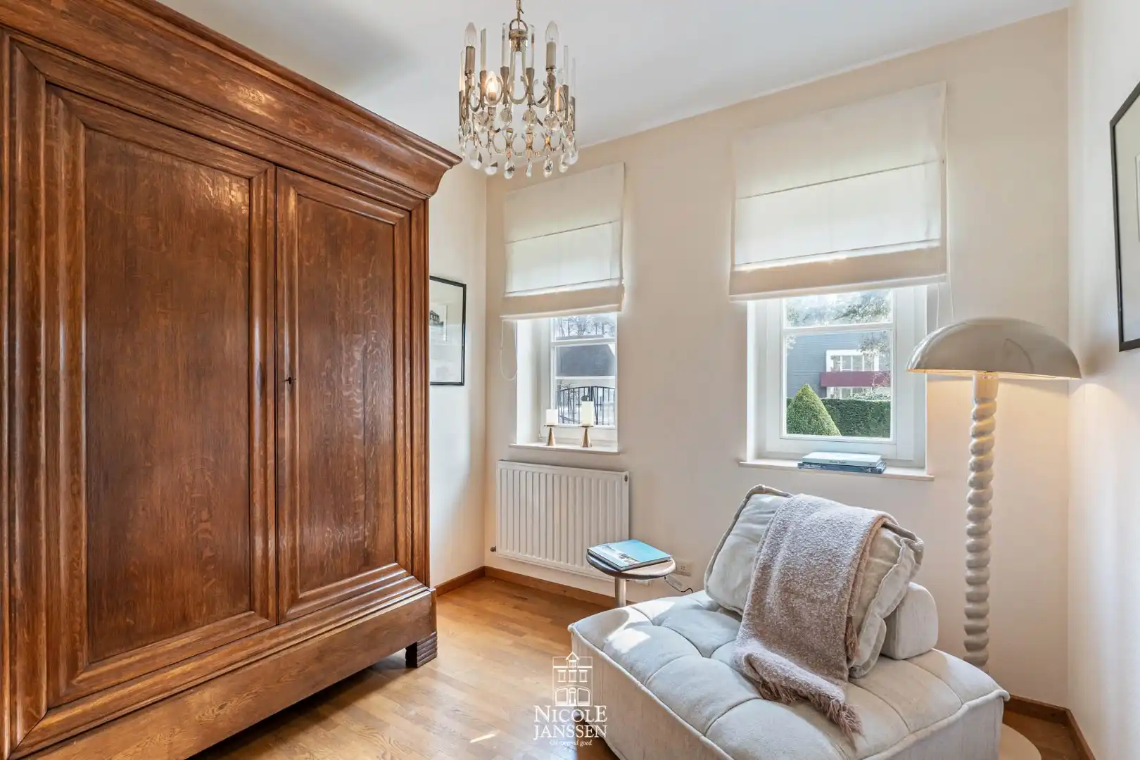 Ruim ingedeelde villa foto 9