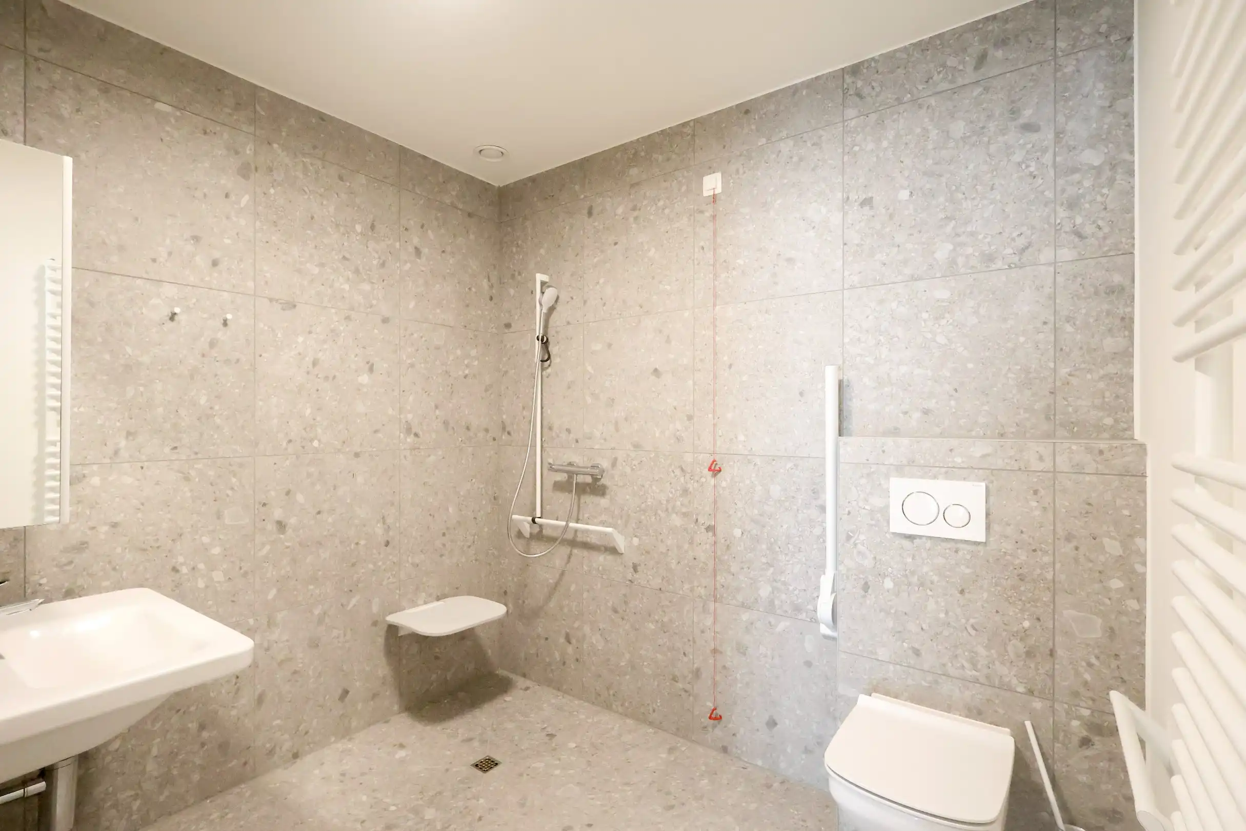 Moderne serviceflat met ondergrondse parkeerplaats en berging inbegrepen – Residentie Cust’O Oostduinkerke foto 8