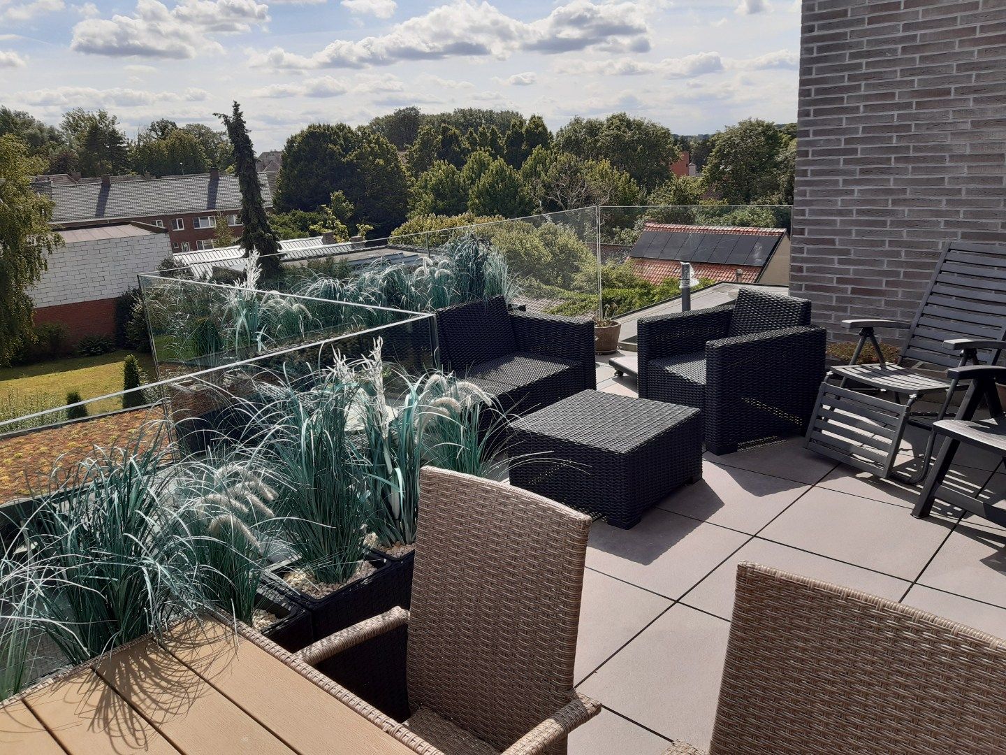 Ruim, energiezuinig 3- slaapkamer appartement. foto 14